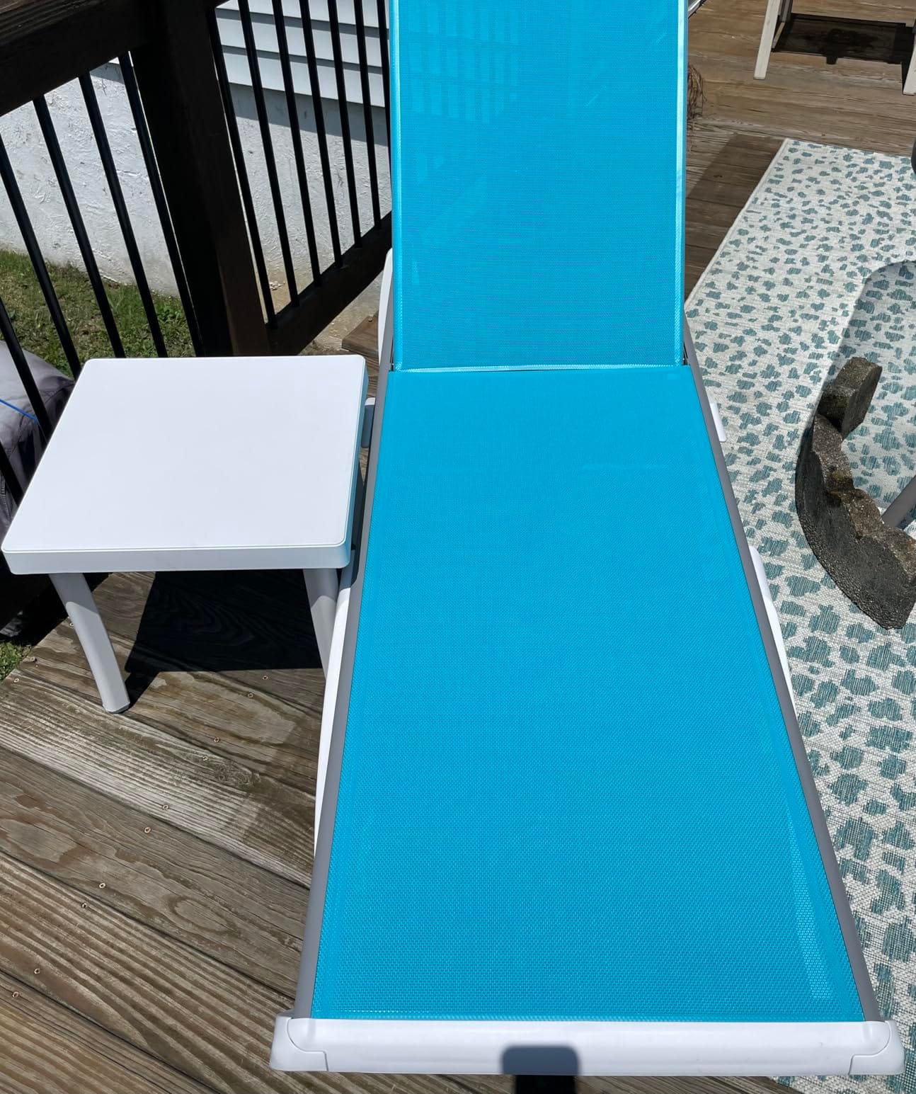 Kozyard 3-Piece Outdoor Chaise Lounge Chair Set, Fully Flat Adjustable Patio Lounger with Aluminum Frame & Resin Legs, Textilene Fabric for Poolside, Backyard & Beach (Aqua, 2 Chairs + Table) customer photo 2