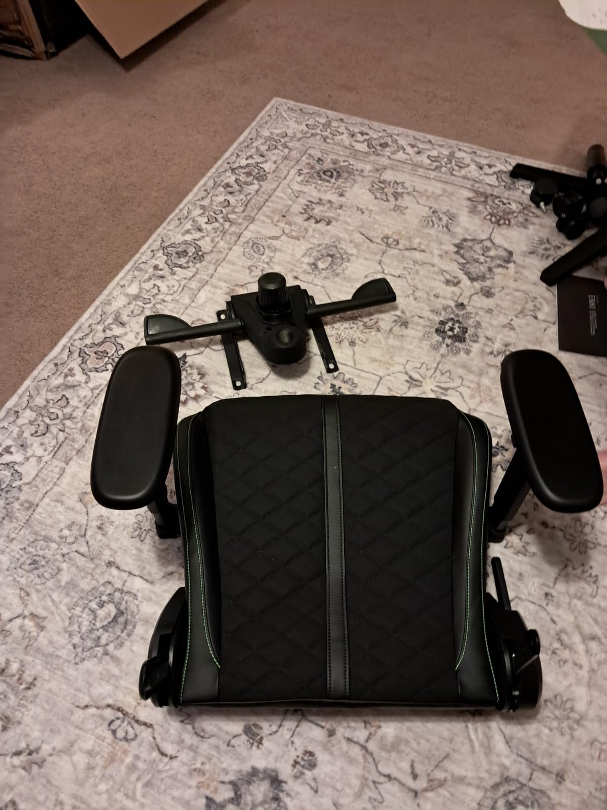 Razer Enki Gaming Chair: All-Day Comfort - Built-in Lumbar Arch - Optimized Cushion Density - Dual-Textured, Eco-Friendly Synthetic Leather - Reactive Seat Tilt & 152-Degree Recline - Black/Green customer photo 2