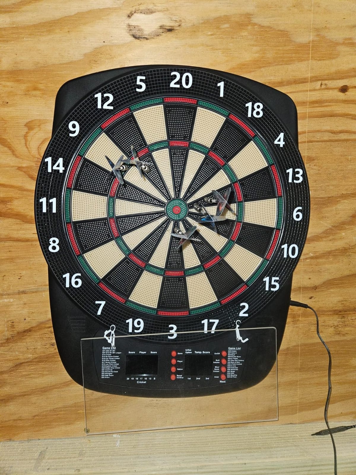 Electronic Dart Board, Low Bounce-Outs Soft Tip Dartboard with 40 Games | Automatic Scoring Electric Dart Boards, 427 Variations, Colorful LCD Display, 6 Darts, 100 Soft Tips, AC Adapter or Batteries customer photo 2