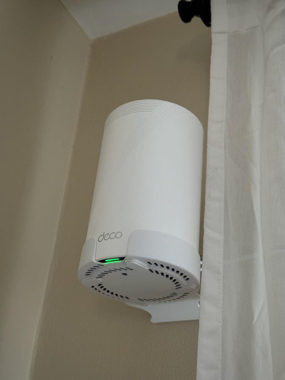 Deco 7 Pro Tri-Band WiFi 7 BE10000 Whole Home Mesh System 6-Stream 10 Gbps | 4 x 2.5G Ports Wired Backhaul, 4 x Smart Internal Antennas, Up to 7,600 Sq.ft, VPN, HomeShield, AI-Roaming (BE63 3-Pack) customer photo 1