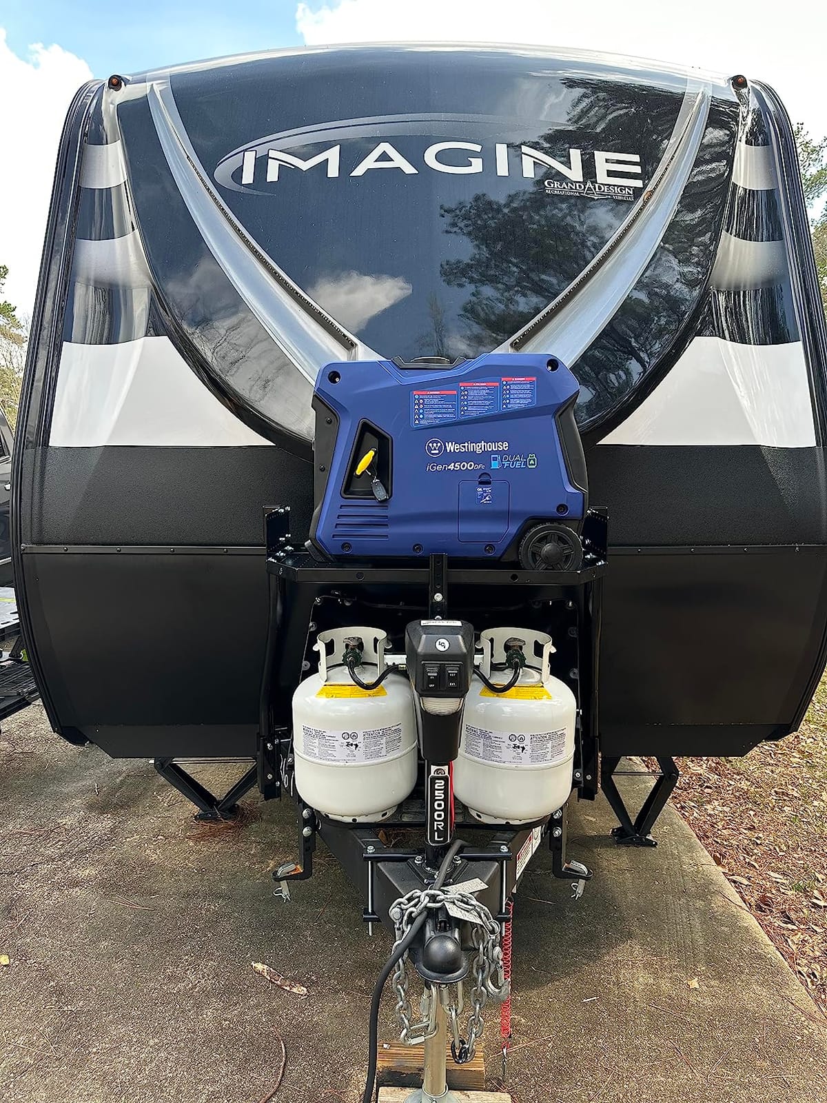 Westinghouse 4000 Peak Watt Super Quiet Dual Fuel Portable Inverter Generator, Wheel & Handle Kit, Gas & Propane Powered, RV Ready, CO Sensor, Parallel Capable customer photo 1