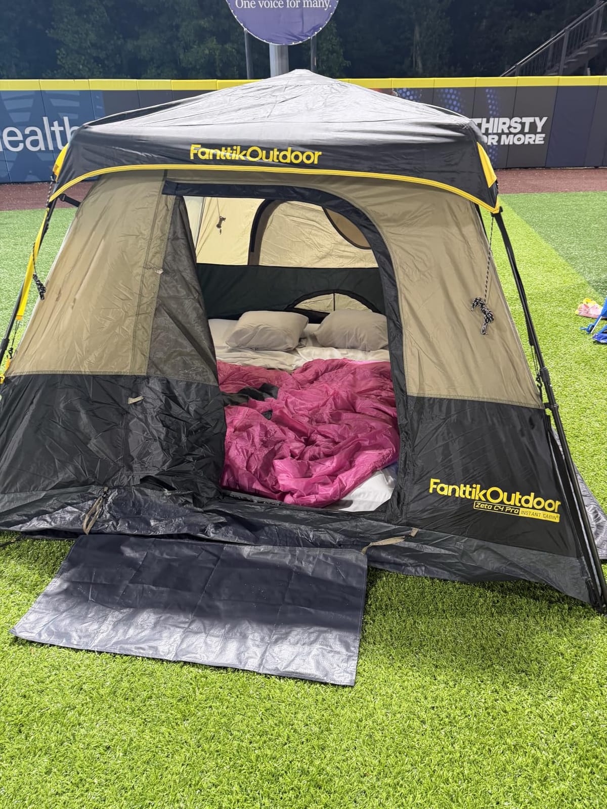 FanttikOutdoor 4/6/8/10 Person Instant Tent for Camping Setup in 60s | Camping Tent with Rainfly & Windproof, Portable Instant Cabin Tent with Carry Bag for Family Camping & Hiking customer photo 2