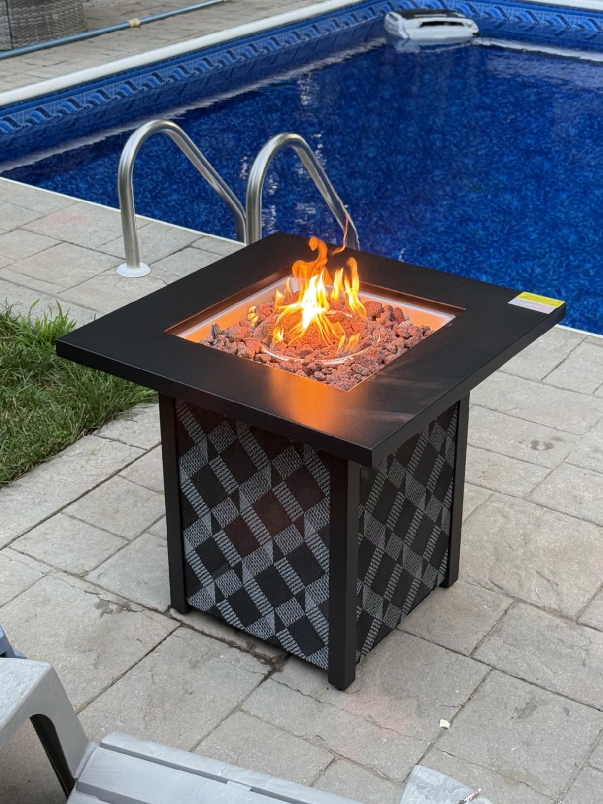 Ciays 42 Inch Gas Fire Pit Table, 60,000 BTU Propane Pits for Outside with Steel Lid and Lava Rock, 2 in 1 Firepit Table customer photo 1