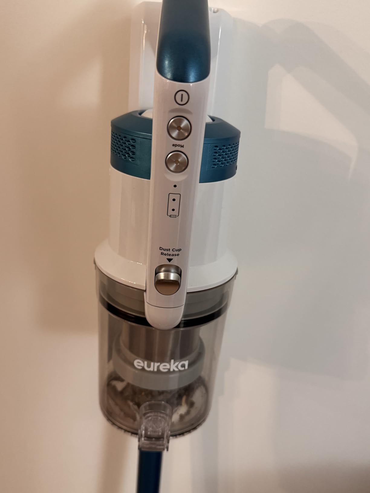 Eureka RapidClean Pro 250W Tangle-Free Cordless Stick Vacuum, NEC280TL, Up to 40 Mins customer photo 1