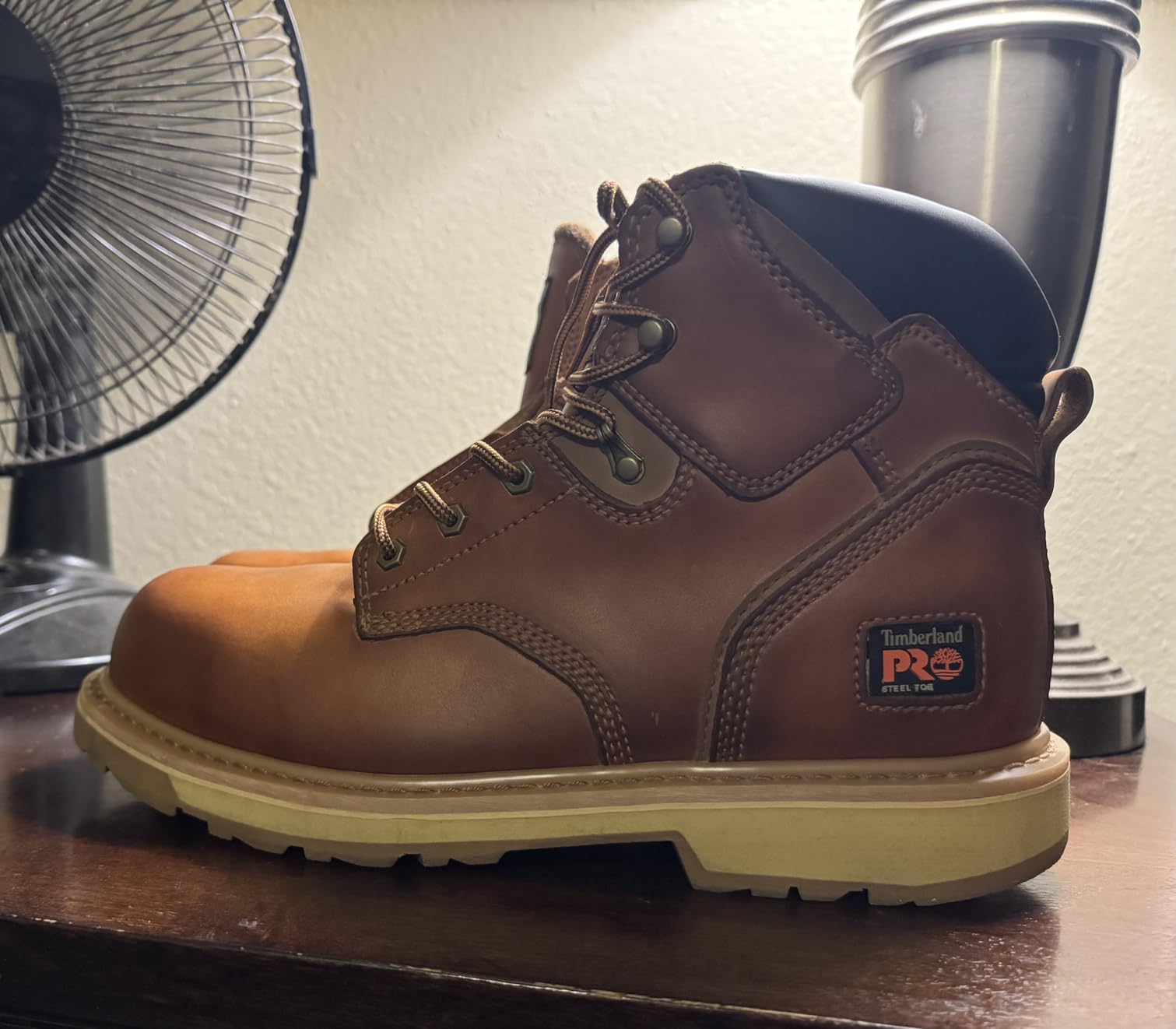 Timberland PRO Men's Pit Boss 6 Inch Steel Safety Toe Industrial Work Boot customer photo 2