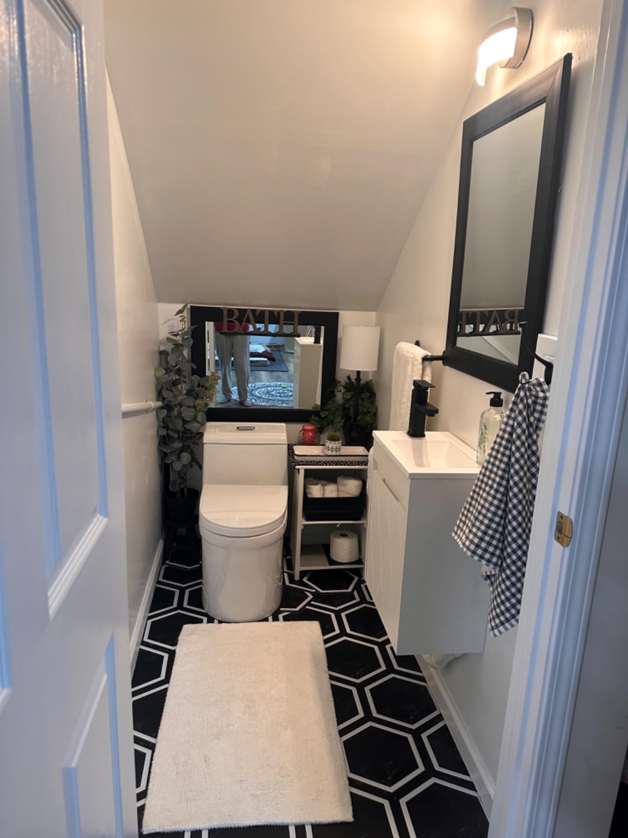 Simple Project 600w Macerating Toilet System with Pump for Basement - One-Piece Powerful 1.6gbf Up Flush Toilet customer photo 1