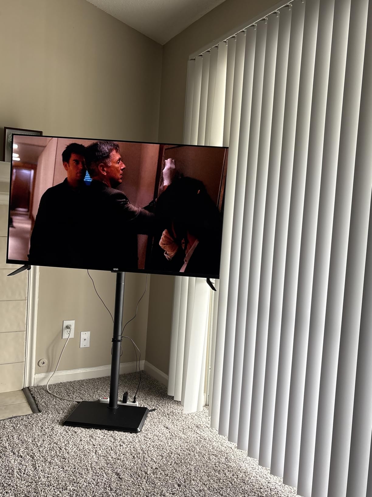 Rfiver Swivel Floor TV Stand for 32-65 Inch Flat Screen TVs | Height Adjustable Mount, Solid Wood Base, Space Saving, Holds 88lbs, Max VESA 400x400mm for Living Room Bedroom Corner customer photo 2