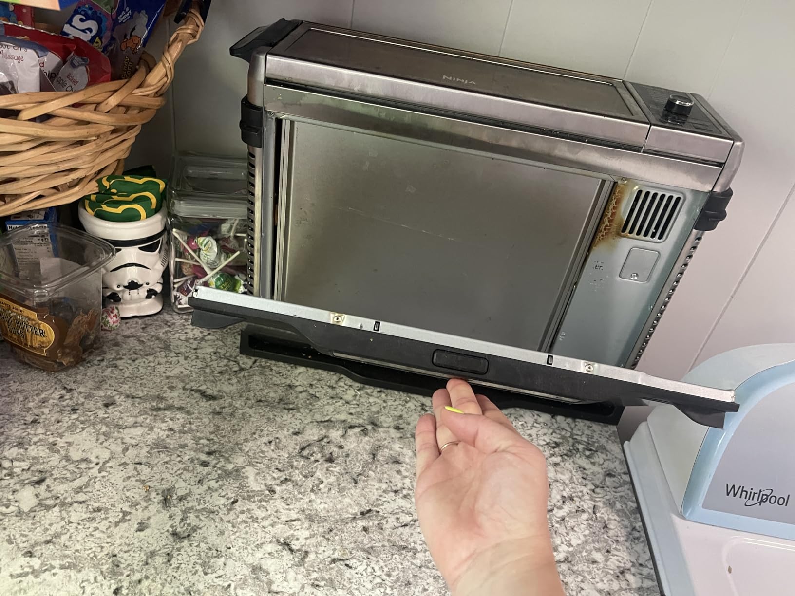 Ninja Flip Toaster Oven & Air Fryer, 8-in-1, Stainless Steel, SP151 | Air fry, bake, broil, toast, bagel, dehydrate, reheat, 1800W, Flip up & away, XL capacity customer photo 1