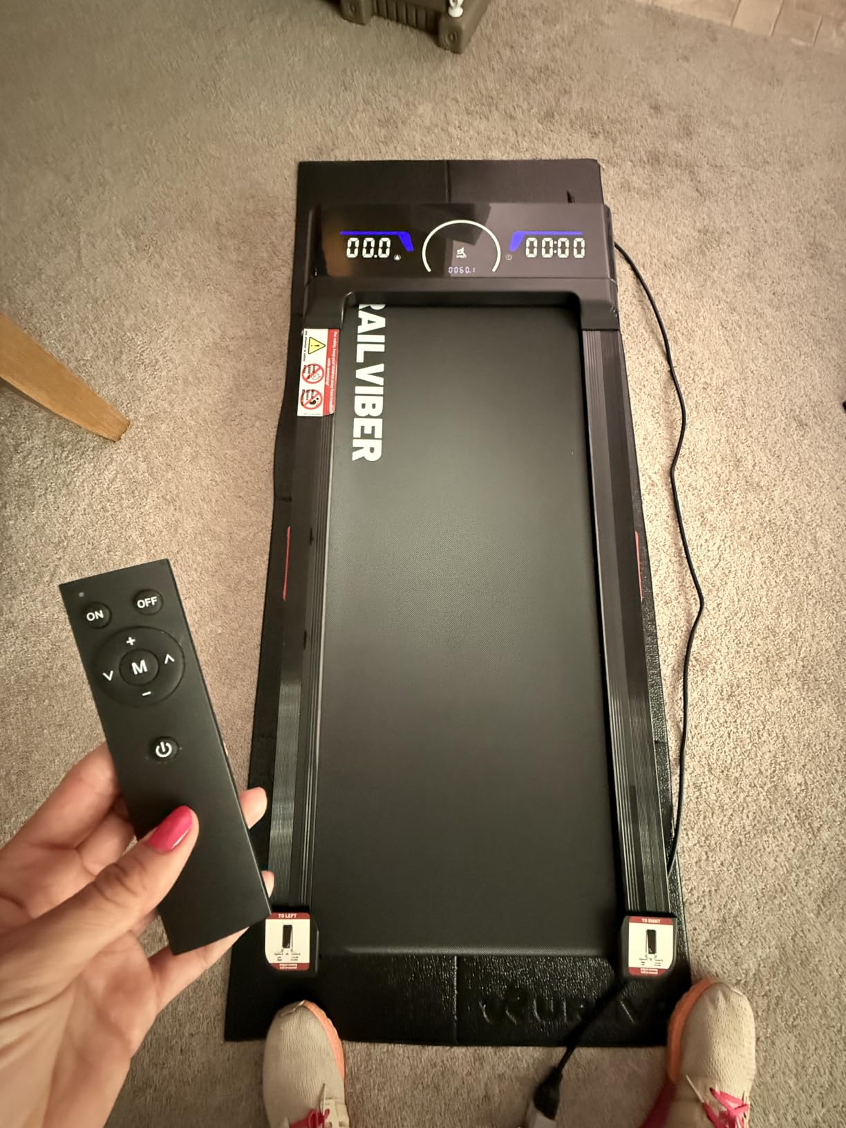 TRAILVIBER Walking Pad Treadmill with 12% 9-Level Auto Incline, 450 lbs Capacity RGB LED Screen, Bluetooth Speaker Under Desk Treadmill customer photo 2