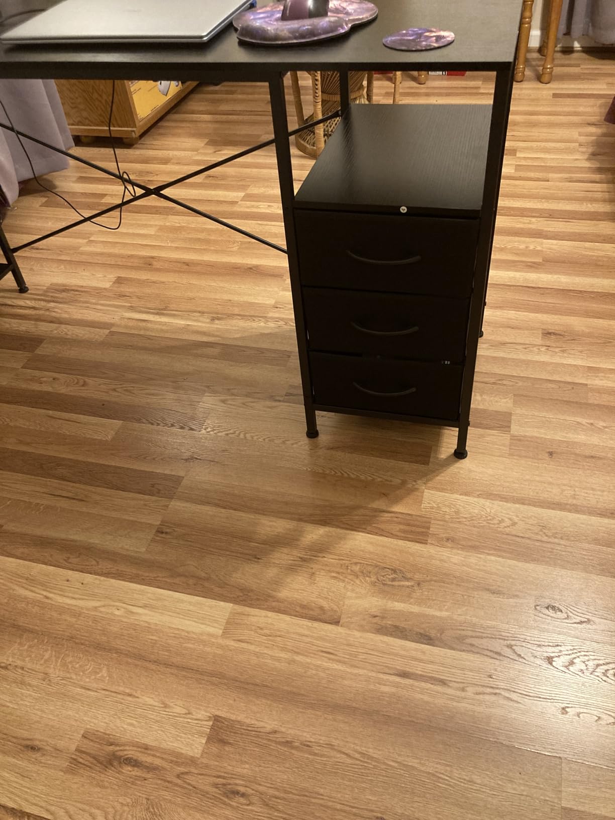 Huuger L Shaped Office Desk with Power Outlets, 47 Inch Computer Desk with 3 Drawers, Shelves, for Gaming, Corner Work, Home Office, Study, Rustic Brown customer photo 1