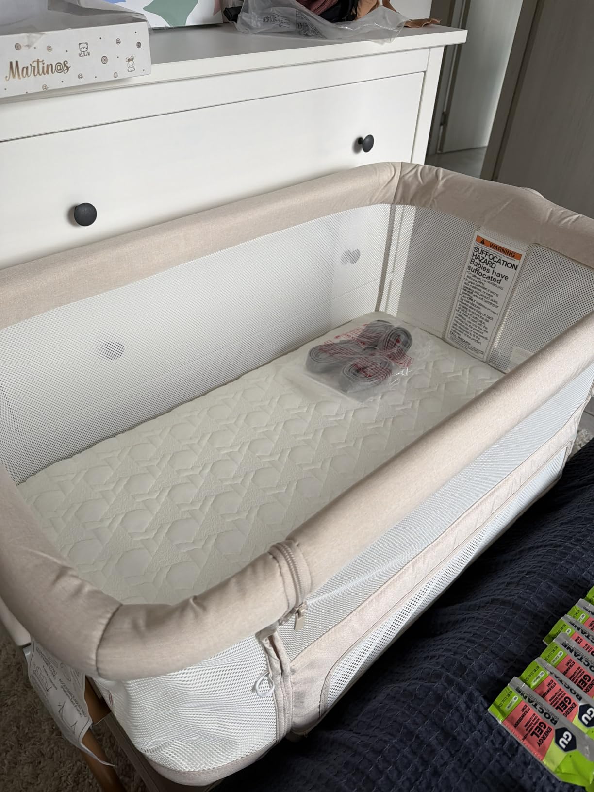 BabyBond Bassinet Bedside Crib, 3-in-1 Baby Bassinet Bedside Sleeper with Mattress and Sheet, Anti-Reflux, Full-Mesh Sides, 6-Height Adjustable customer photo 1