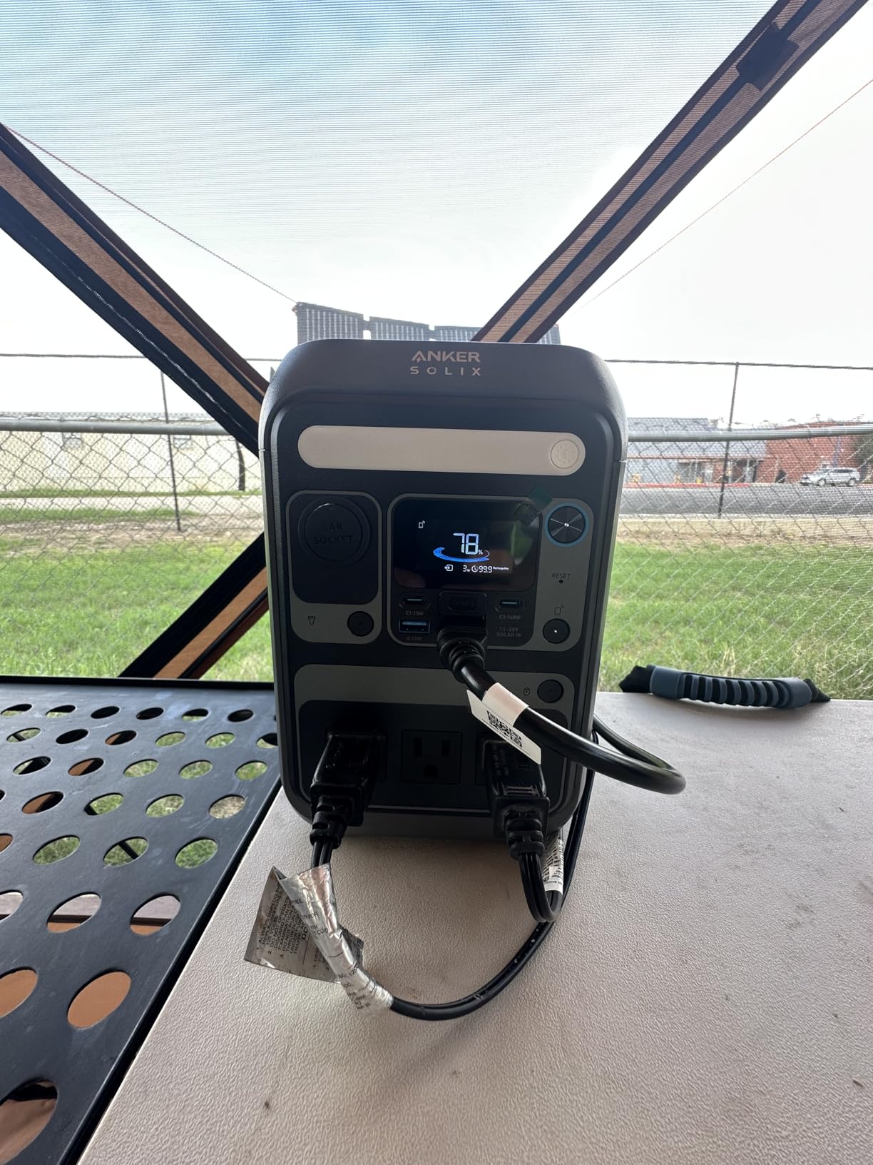 Anker SOLIX C300 Portable Power Station with 60W Solar Panel, 288Wh, 300W | 288Wh LiFePO4 Battery, 300W (Peak 600W), 140W Two-Way Fast Charging, Solar Panel-Ready customer photo 1