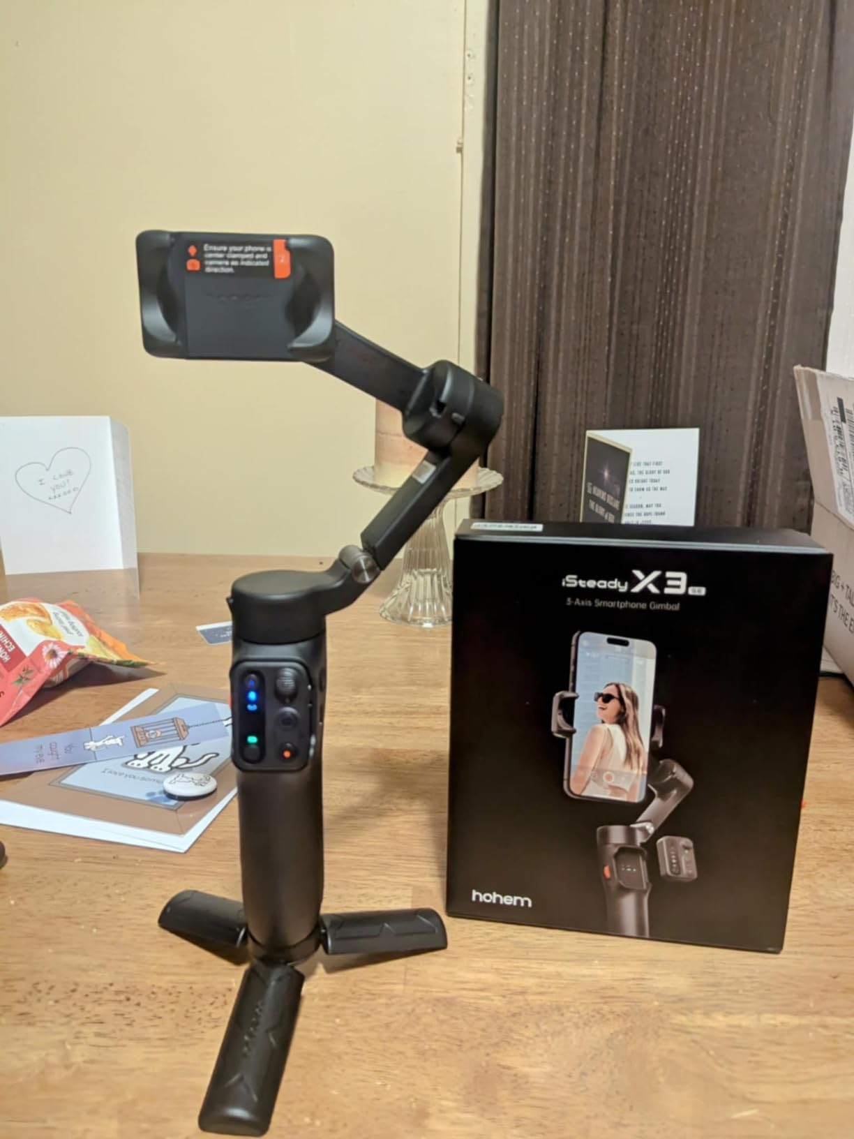 hohem iSteady X3 SE 3-Axis Gimbal Stabilizer for iPhone & Android, Black | Detachable Remote, iSteady 8.0, Foldable 0.79lb Design, Hohem Joy App, 11H Battery, 0.66lb Payload for Vlogs customer photo 1