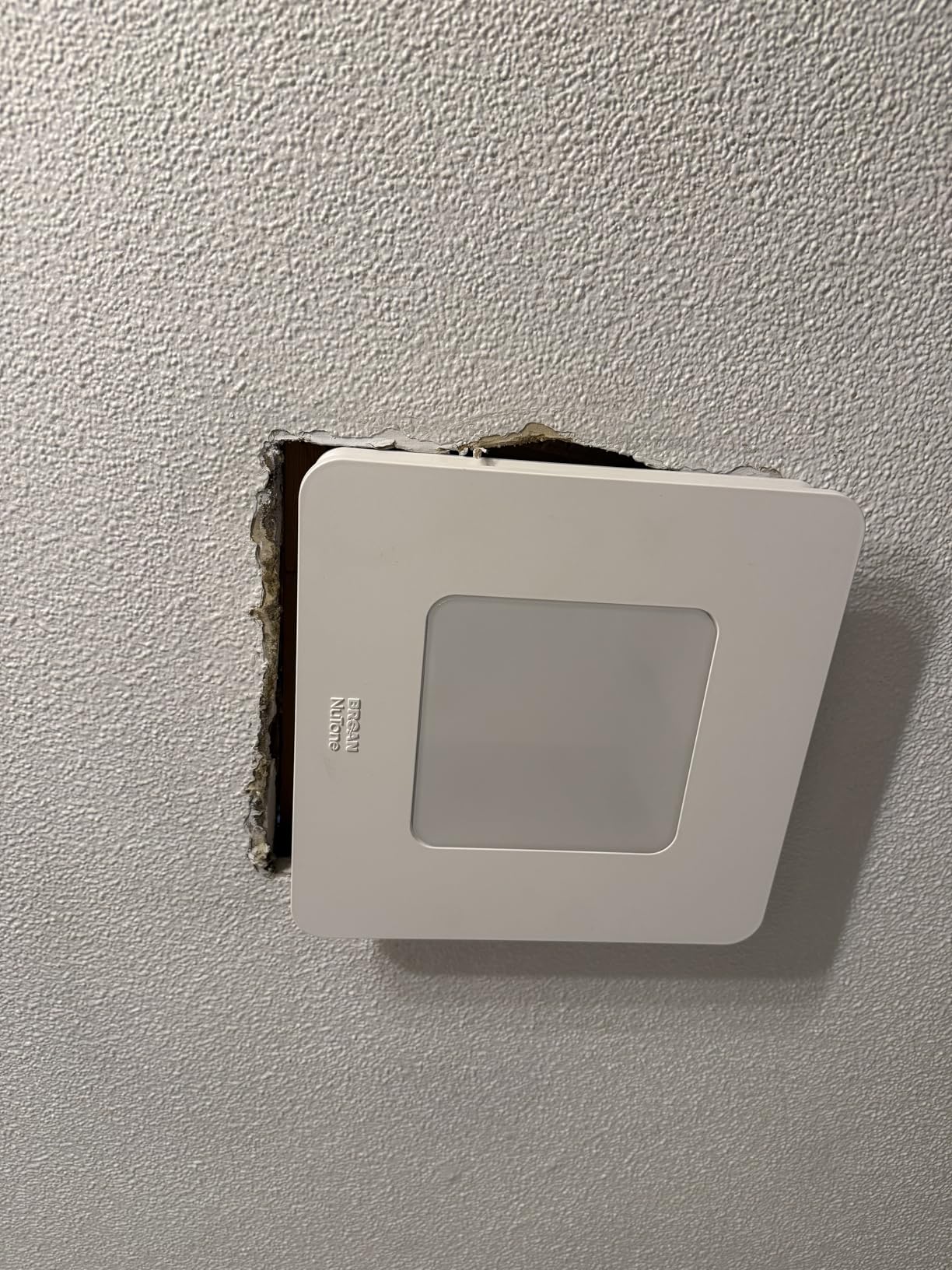 Broan-NuTone Bathroom Exhaust Fan with LED light - Easy Retrofit Without Attic Access, Quiet 1.5 Sones, Effective Ventilation at 80 CFM ENERGY STAR Certified Moisture and Odor Control customer photo 1