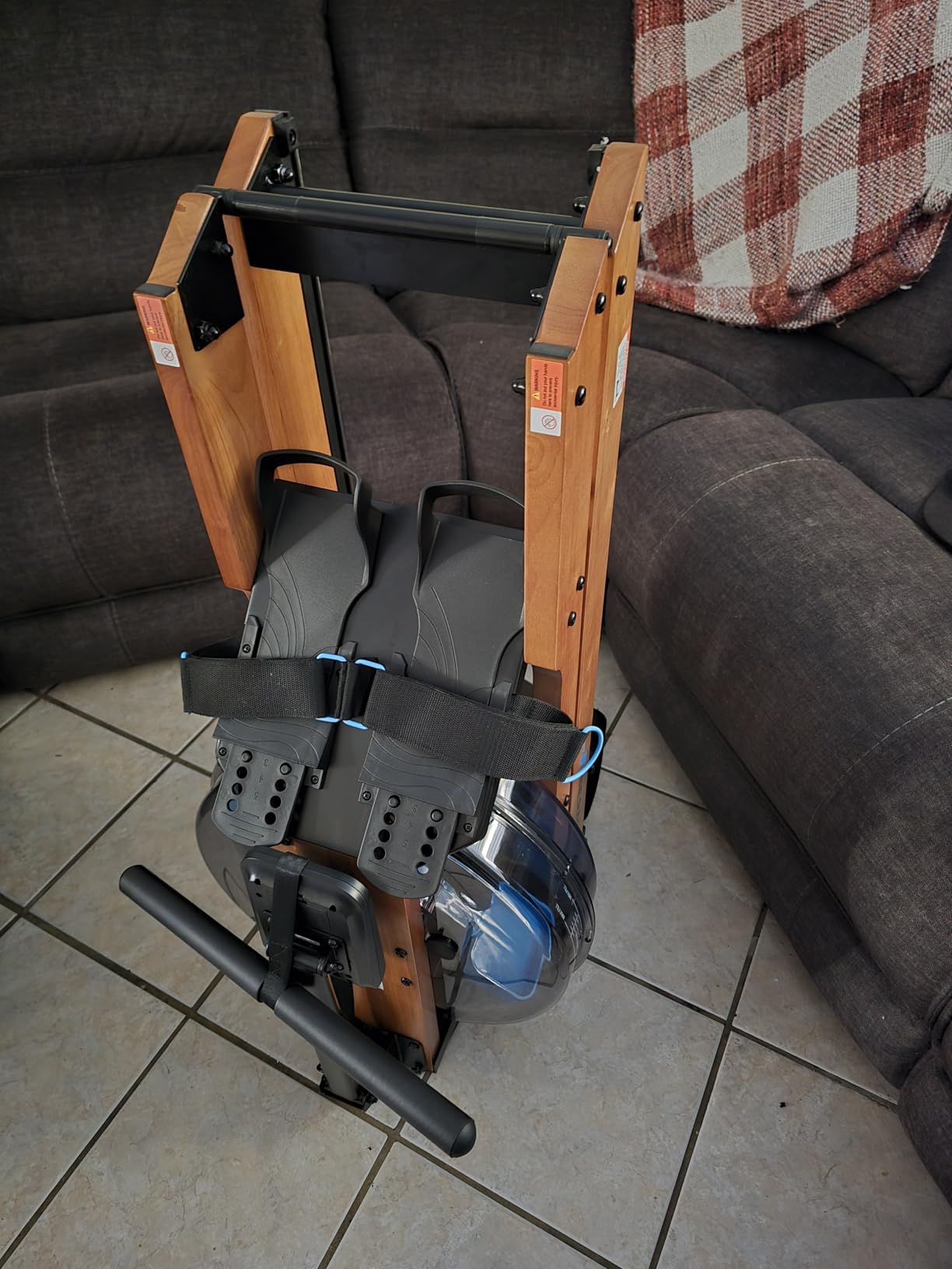 MERACH Water Rowing Machines for Home, Foldable Row Machine with 400LBS Weight Capacity, Dedicated Monitor and Comfortable Seat, Free MERACH App customer photo 2