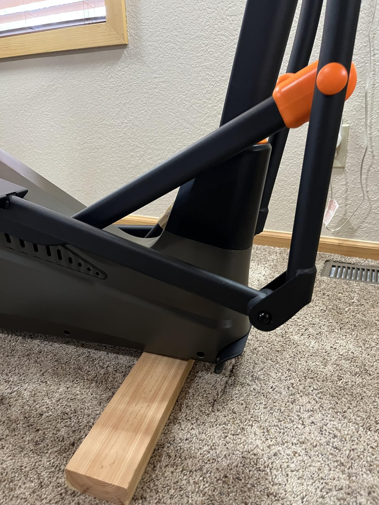Niceday Elliptical Exercise Machine with 15.5/18/19IN Long Stride | Compact Elliptical Machine for Home Use, 16 Resistance Levels; 400LBS Stable Loading Capacity; Kinomap APP Support customer photo 1