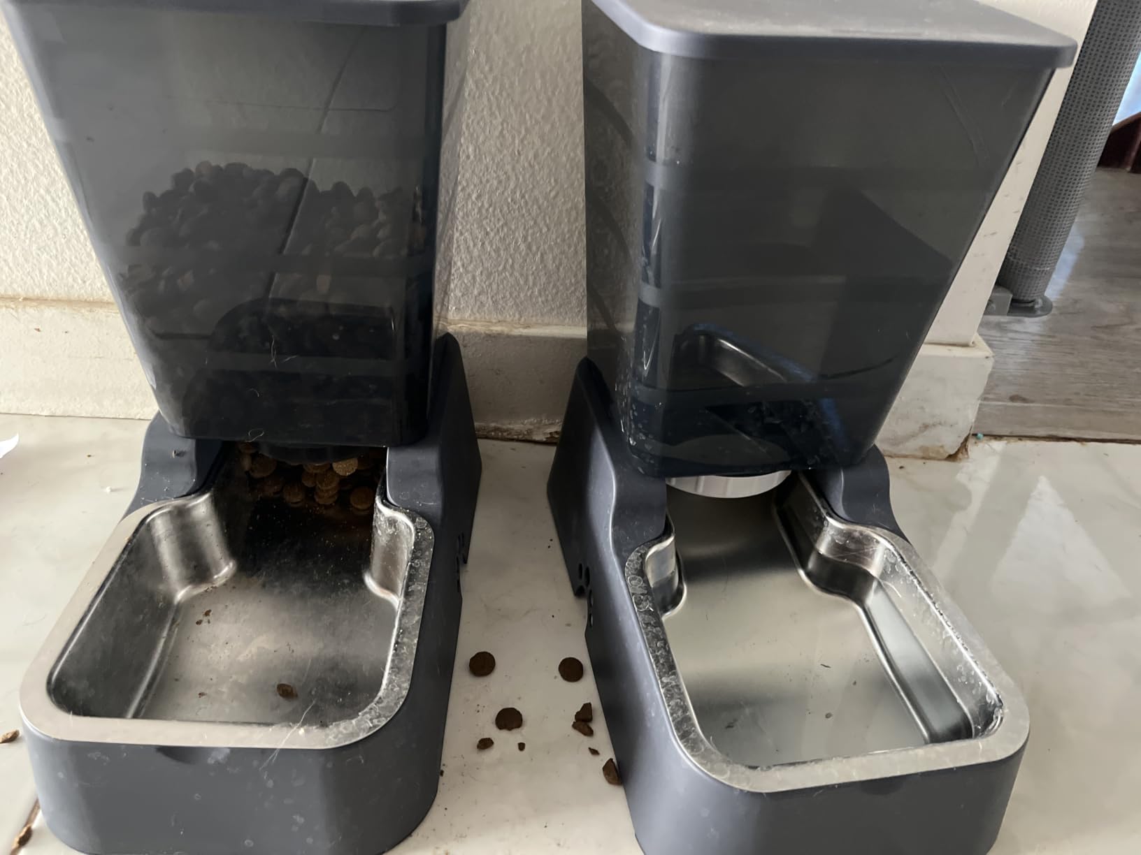 Meikuler Pets Auto Feeder 5.2L, Food Feeder and Water Dispenser Set for Medium & Large Dogs Cats and Pets Animals (Navy) customer photo 2