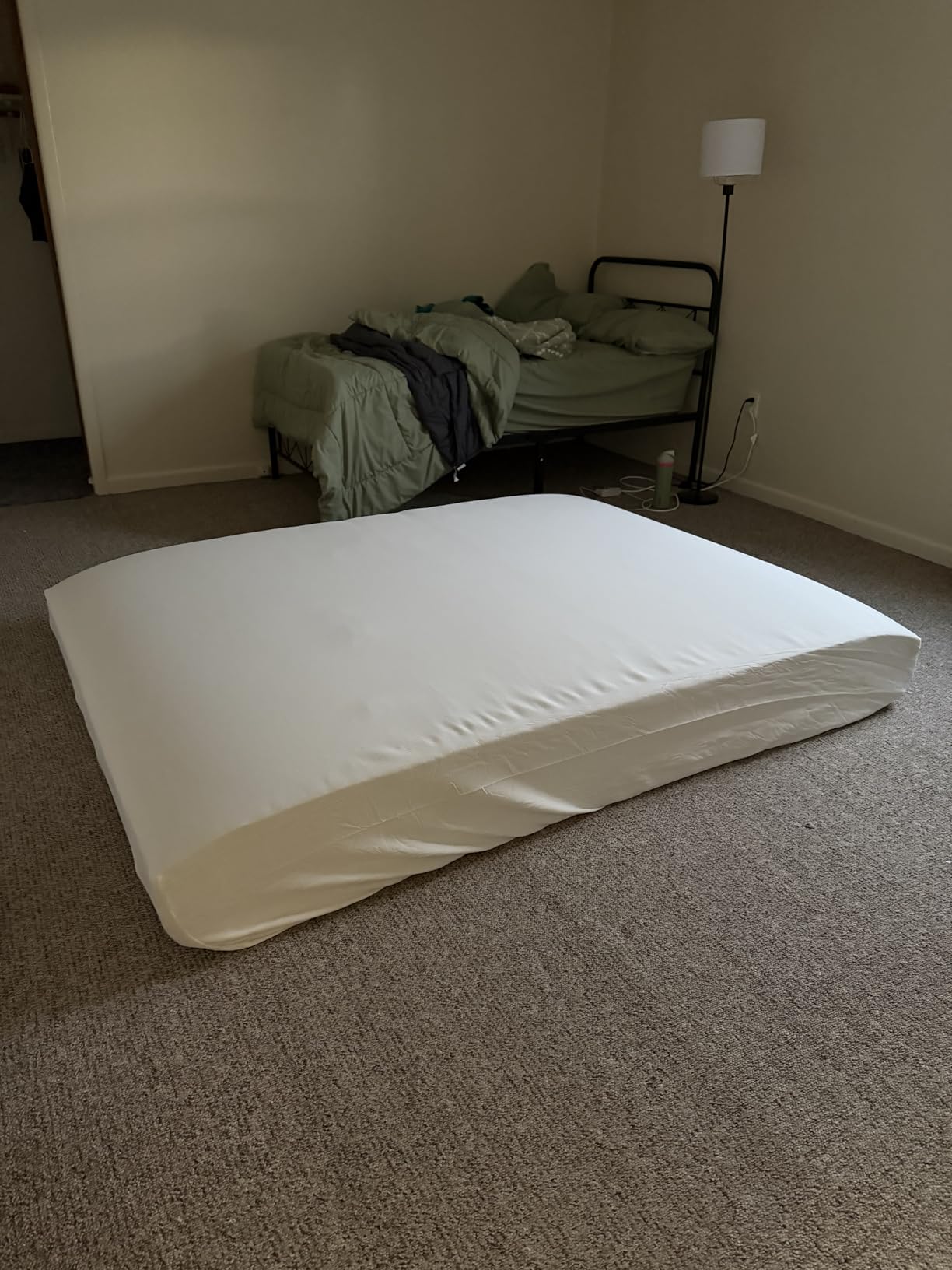 Best Price Mattress 10 Inch Memory Foam Mattress, Medium Firm, Cooling Gel Infused, Certified Safe Foams & Fabric, Mattress in a Box, Queen customer photo 1