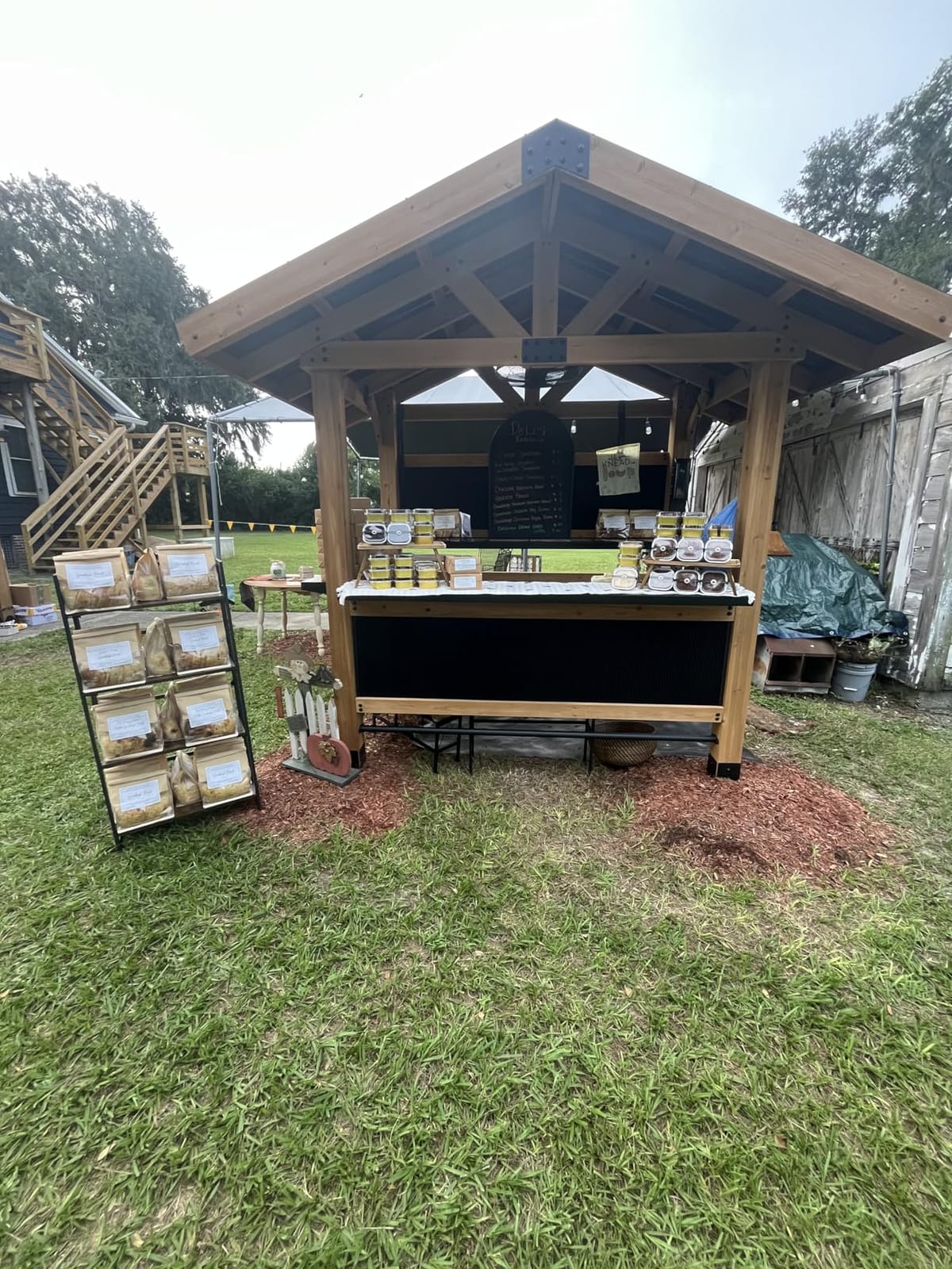 Backyard Discovery Palisade 9' x 6' Cedar Wood Outdoor Bar Set with Galvanized Steel Roof, Bar Top, Shelving, Snow Load Support, Wind Resistance, PowerPort for Patio, Deck, Entertaining customer photo 1
