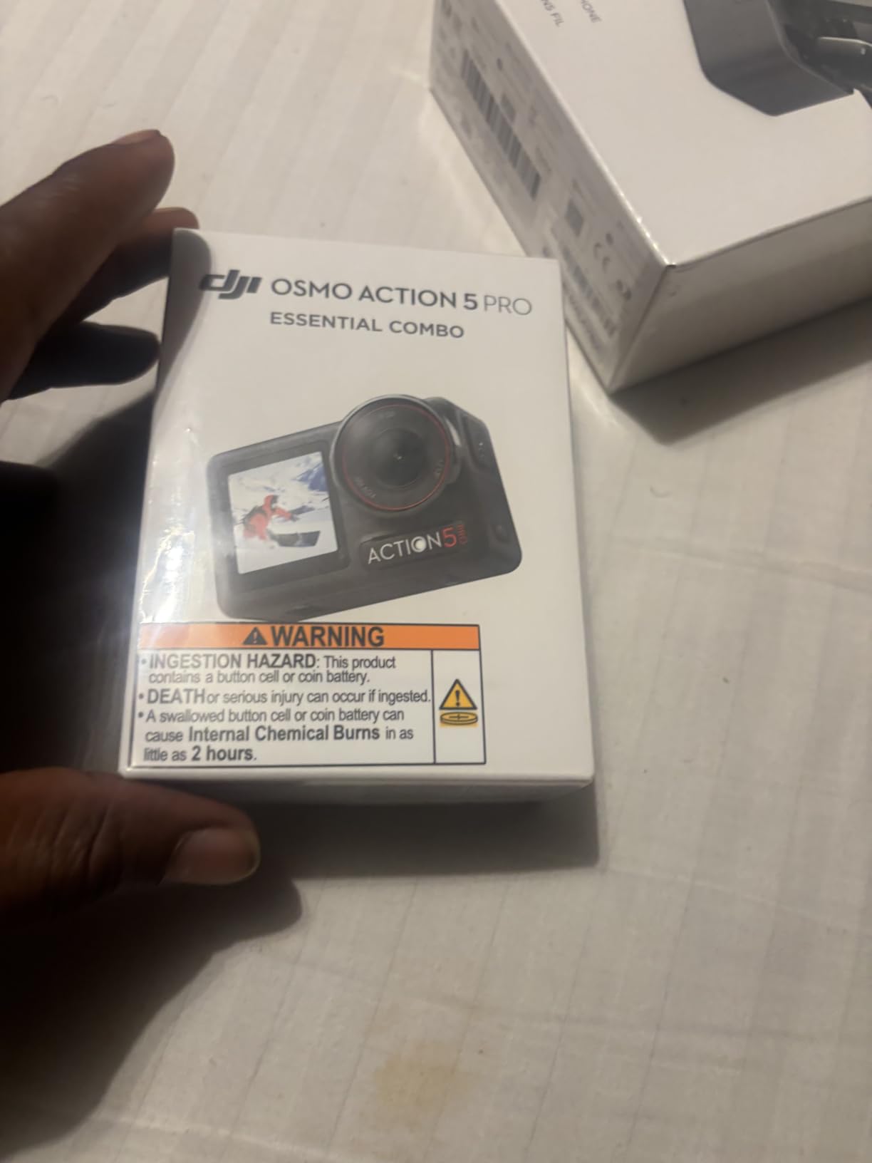 DJI Osmo Action 5 Pro Essential Combo, Waterproof Action Camera | 1/1.3 inch Sensor, 4K/120fps Video, Subject Tracking, Stabilization, Dual OLED Touchscreens, 47GB Storage, Vlogging Camera customer photo 1
