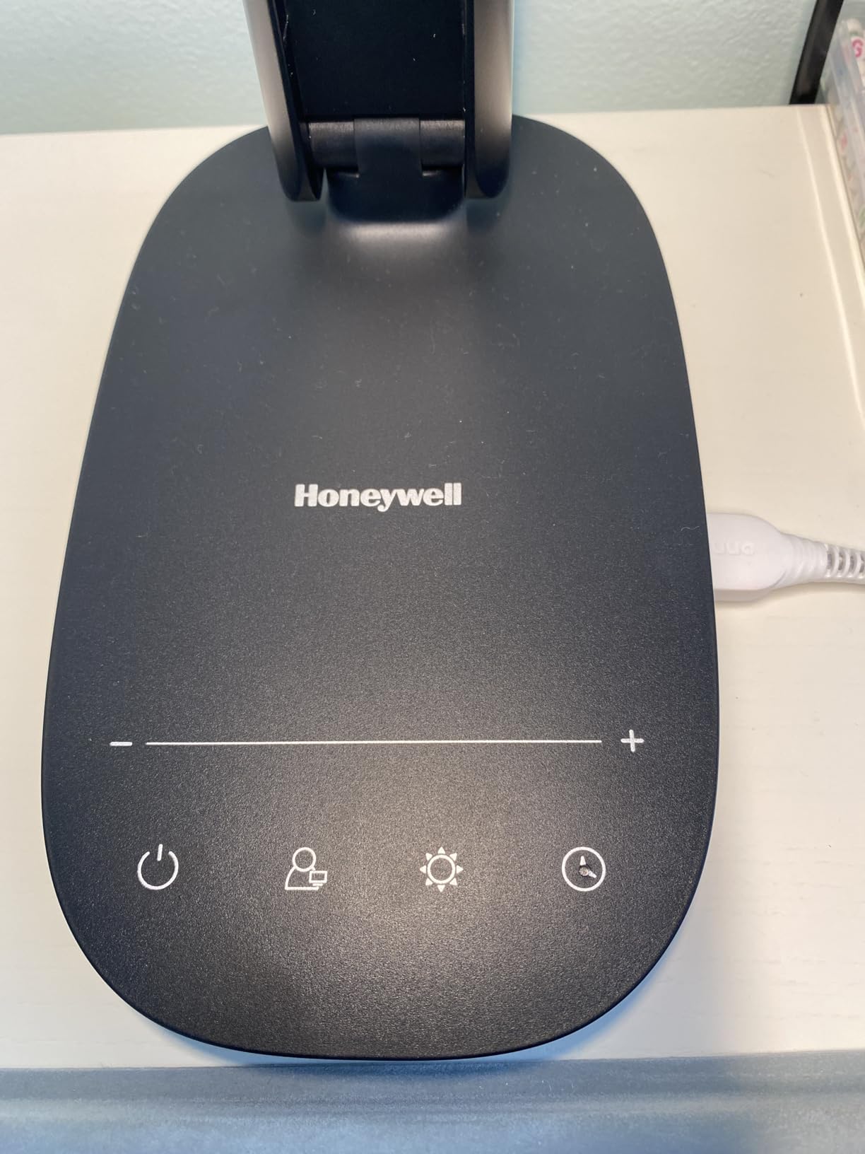 Honeywell LED Desk Lamp for Home Office Eye-Caring Dimmable Reading Light | CRI94,4 Color Modes,Touch Control,USB-A And USB-C Ports,Adjustable Head,Timer,Desk Light for Bedroom Bedside College Dorm customer photo 1