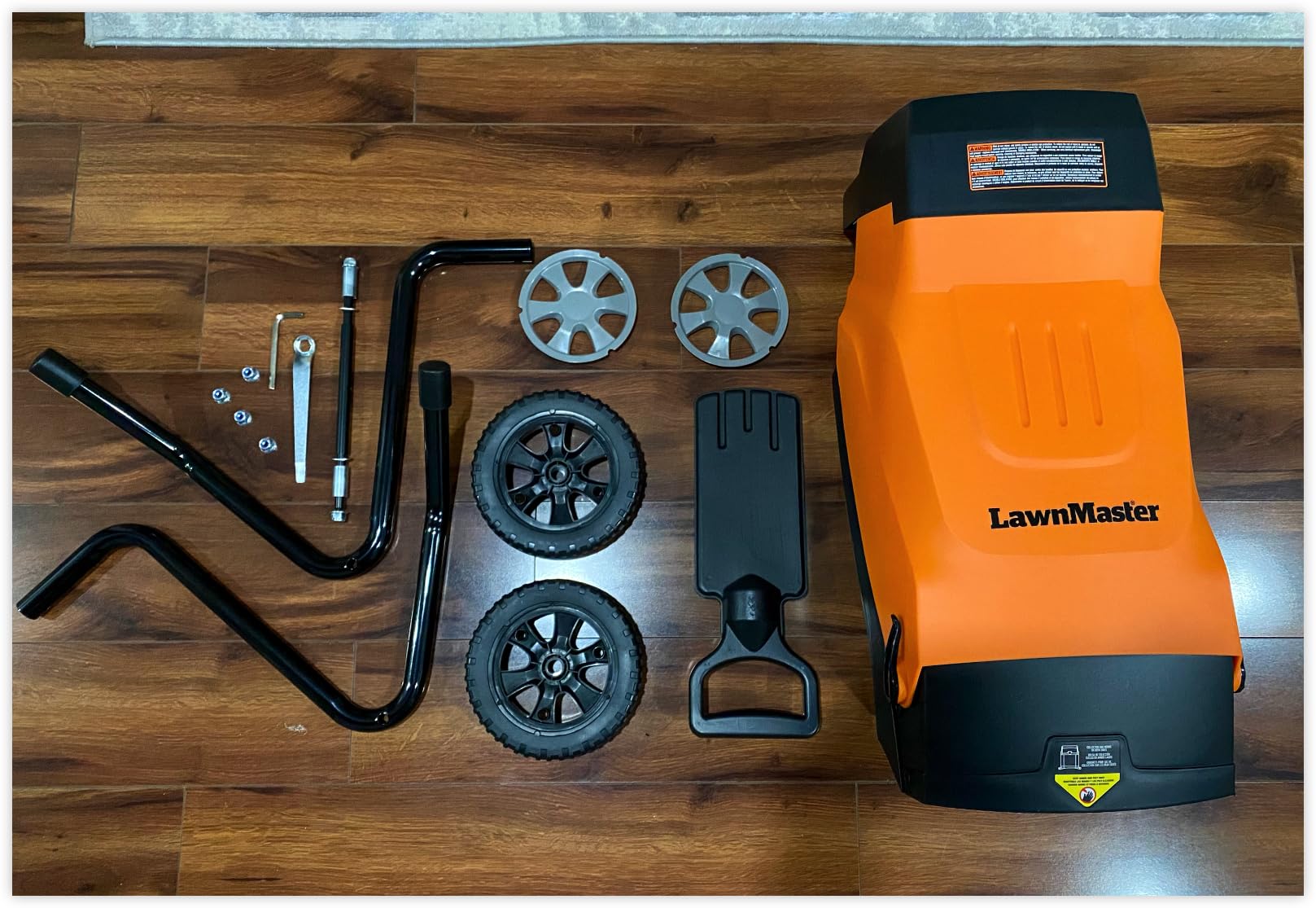 LawnMaster FD1503 Electric Wood Chipper Shredder 15-Amp 1.8-Inch Cutting Diameter Max 14:1 Reduction customer photo 2