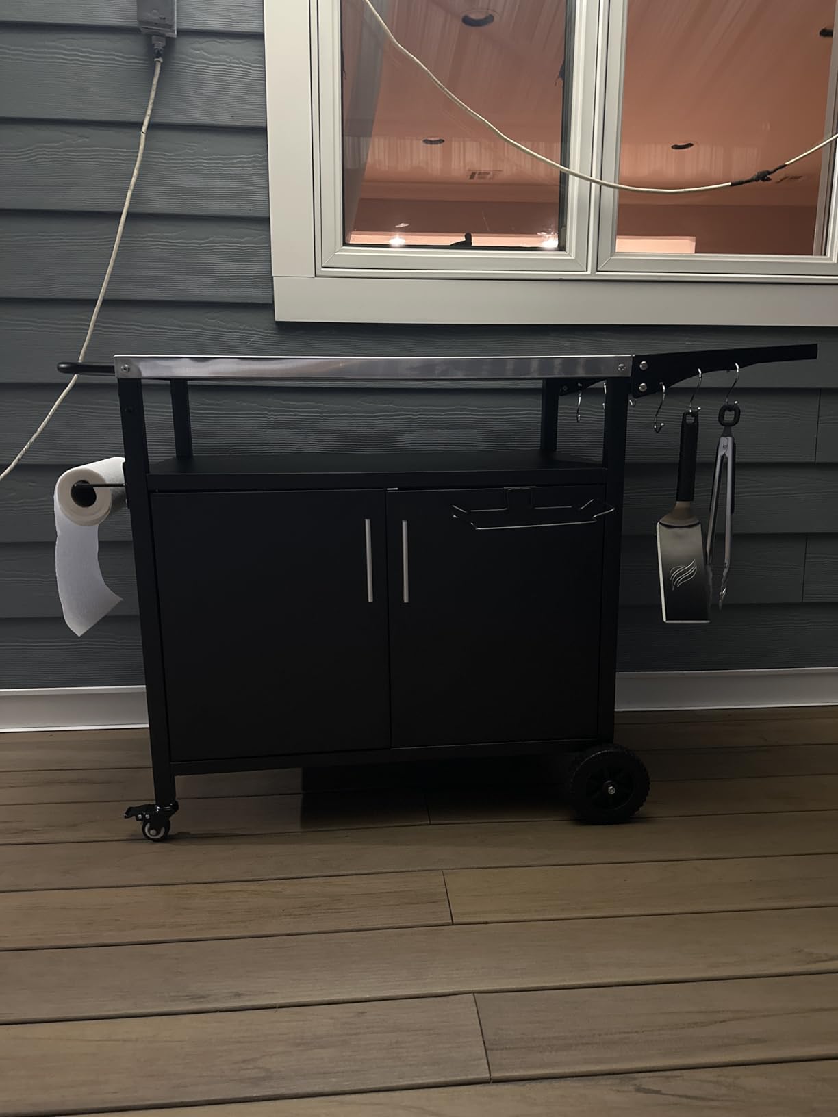 JY QAQA Outdoor Grill Cart with Storage,Patio Kitchen Island Outdoor Grill Table with Wheels,BBQ Cart Movable Pizza Oven Table Stand, Storage Cabinet, Foldable Tabletop, (Black) customer photo 2