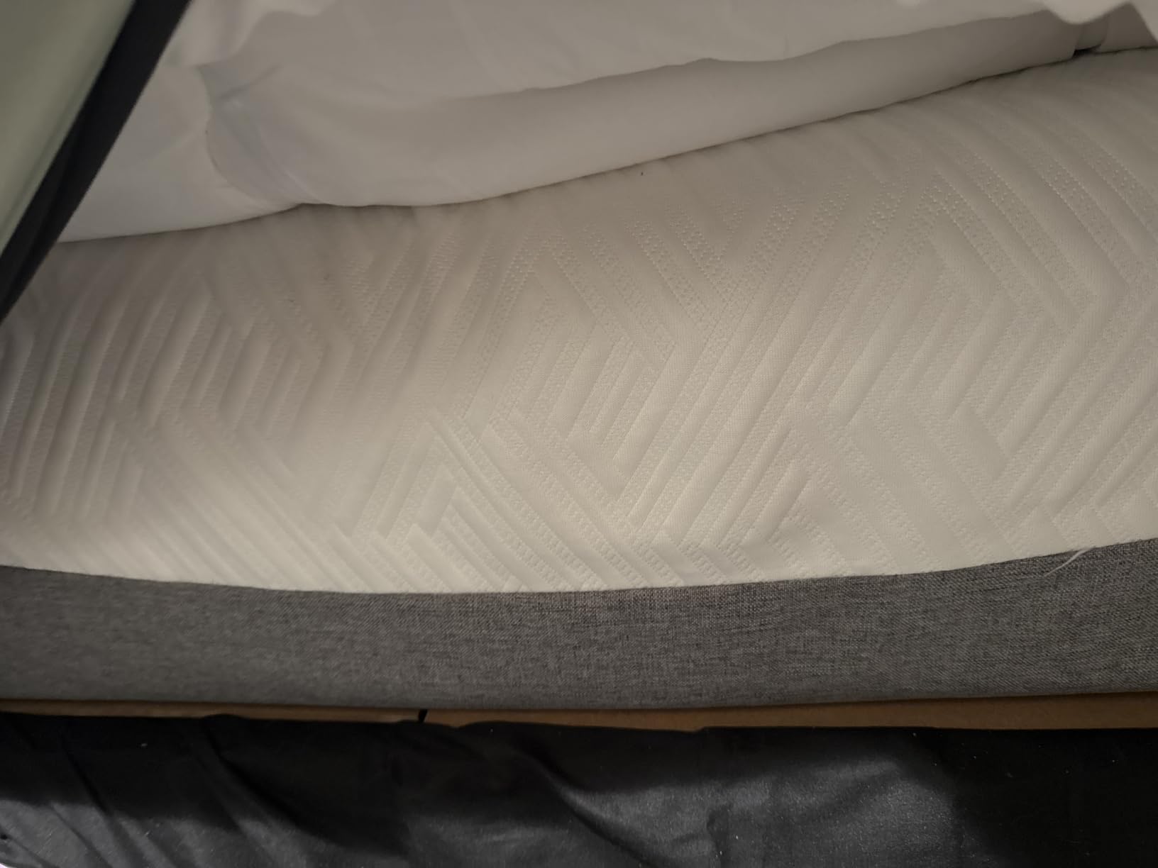 Novilla 14 Inch King Size Memory Foam Mattress in a Box, Pressure Relieving & Plush Comfort, Bliss, Grey customer photo 1