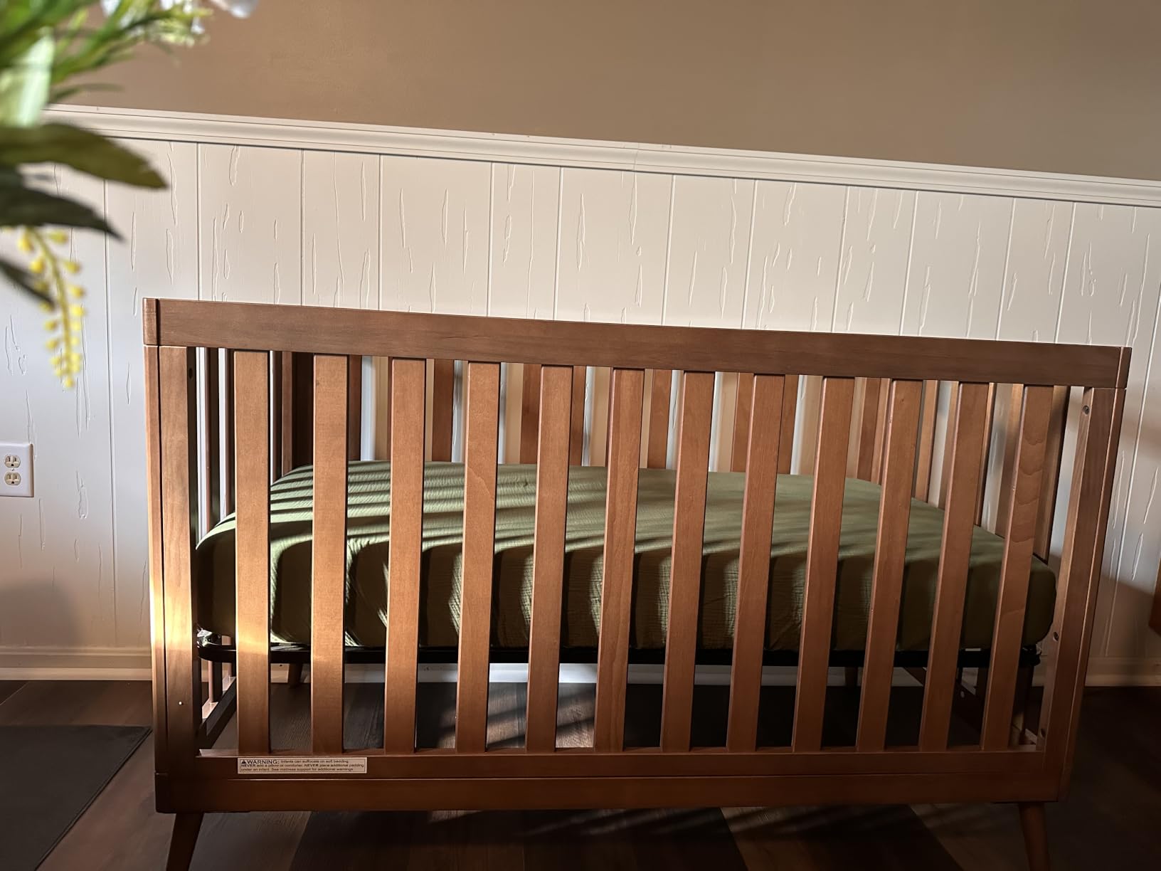 Delta Children Essex 4-in-1 Convertible Crib - Greenguard Gold Certified, Chestnut customer photo 2