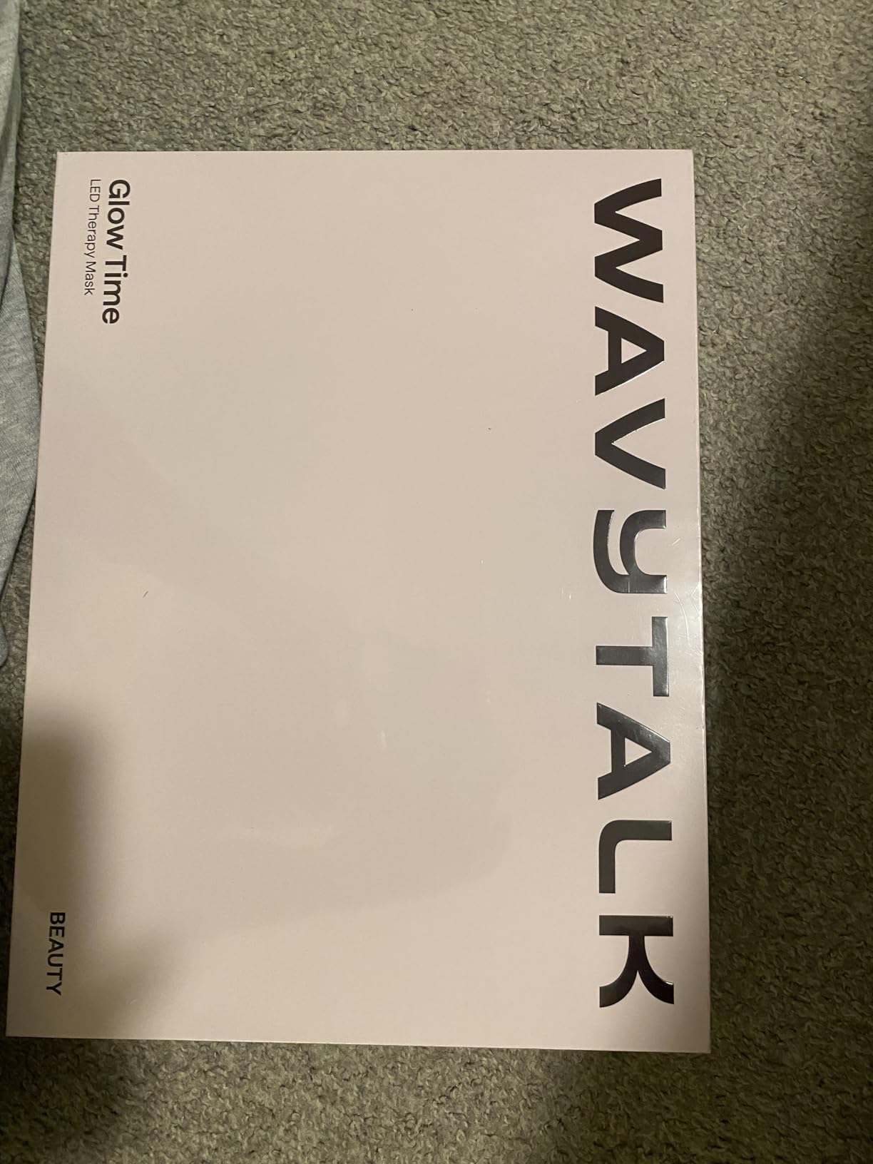 Wavytalk Red Light Therapy Mask for Face, Glow Time LED Face Mask Light Therapy for Anti-Fine Line, Acne, Skin Rejuvenation with Red, Near-Infrared Light, Blue and Amber Light Therapy (White) customer photo 1