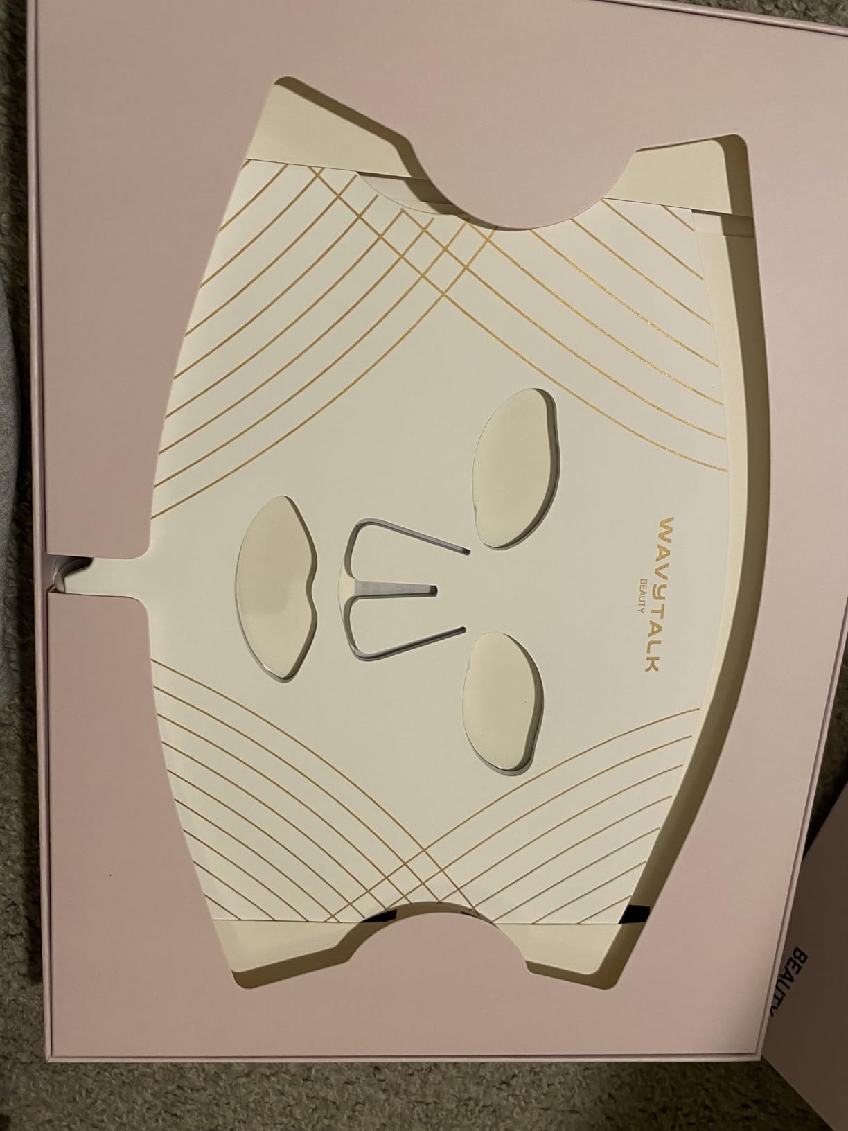 Wavytalk Red Light Therapy Mask for Face, Glow Time LED Face Mask Light Therapy for Anti-Fine Line, Acne, Skin Rejuvenation with Red, Near-Infrared Light, Blue and Amber Light Therapy (White) customer photo 2