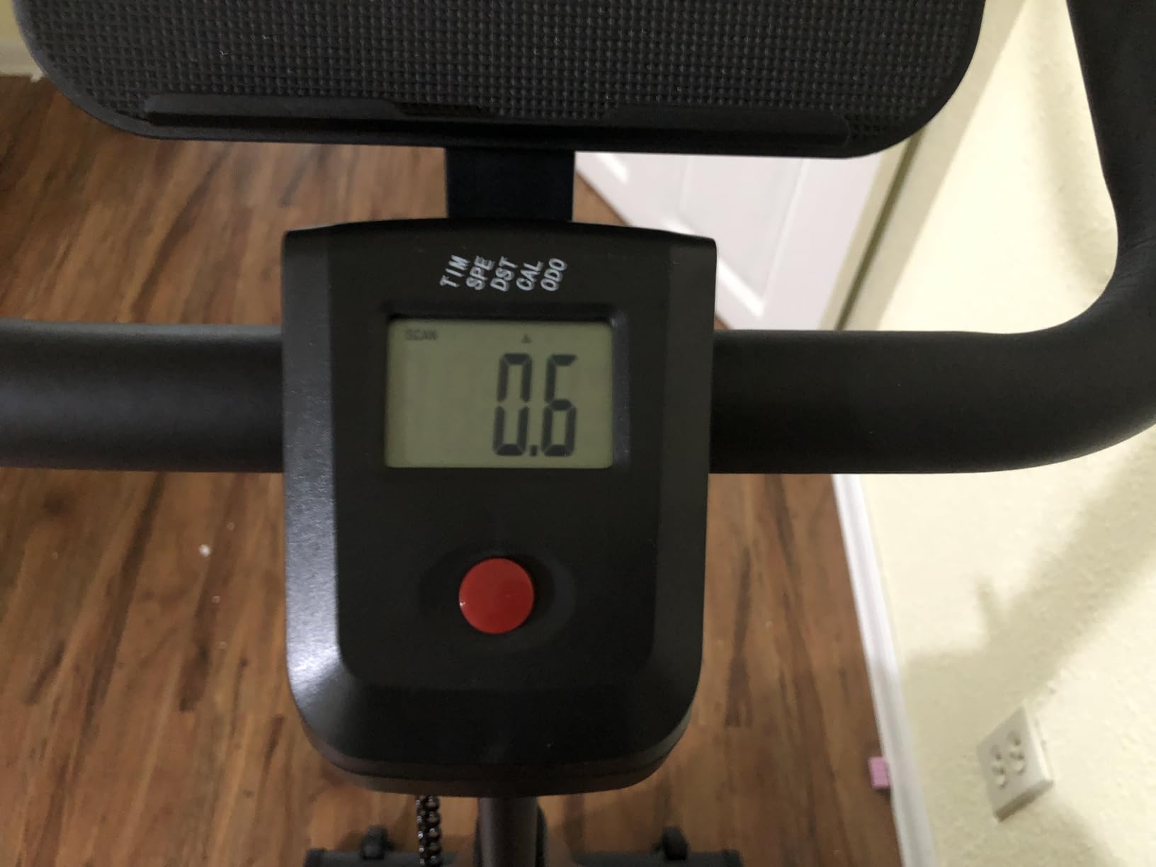 Exercise Bike, CHAOKE Quiet Adjustable Magnetic Resistance Stationary Bike for Home Cardio with App Compatible, 350LB Weight Capacity Indoor Cycling Bike with Comfortable Seat & Digital Display customer photo 1