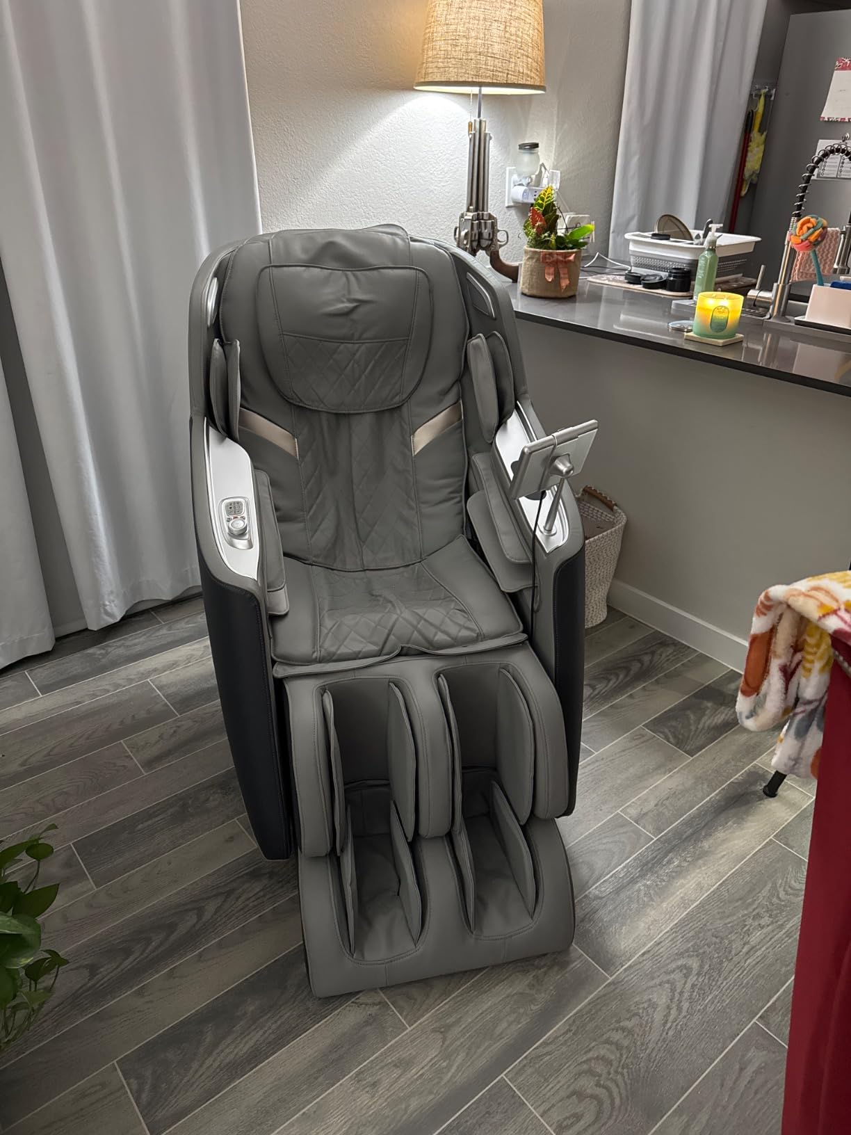 4D Massage Chair, Full Body Massage Chair, Zero Gravity Recliner w/Dynamic Leg Kneading System, 53.14