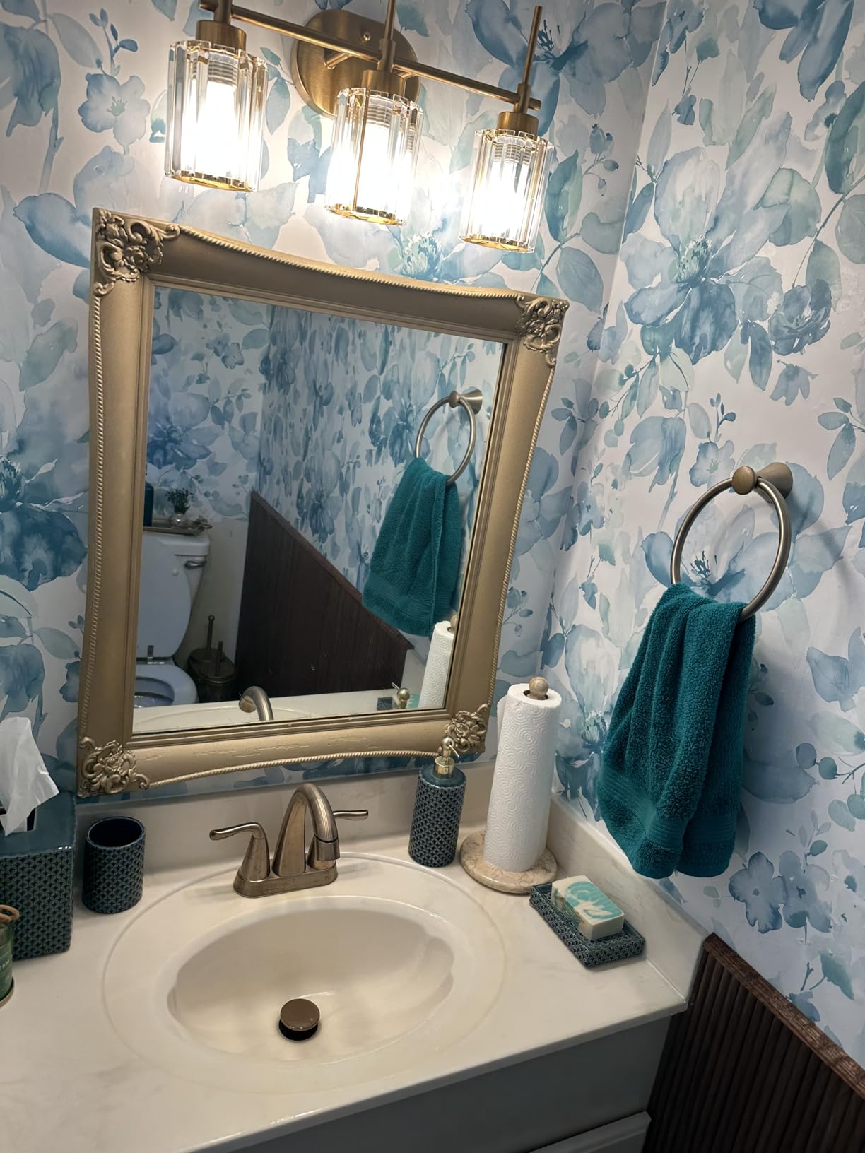 Modern Crystal Bathroom Vanity Light, 3-Light Brushed Gold Bathroom Light Fixtures with Clear Shades, Vanity Lighting Fixtures Over Mirror (Exclude Bulb) customer photo 2