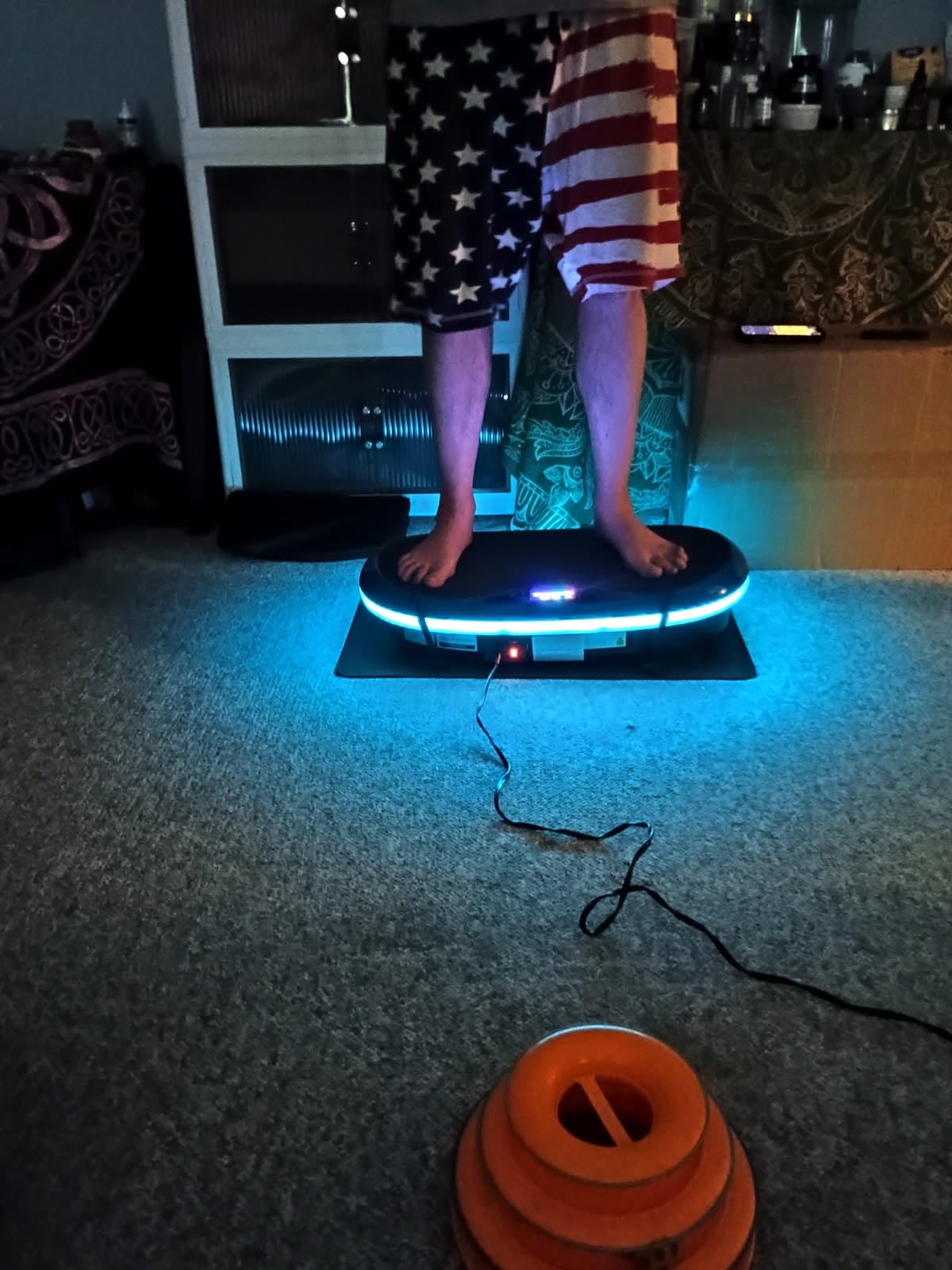 Merach CV55 4D Vibration Plate Exercise Machine with 440W Powerful Motors | 7 Modes, 120 Speeds, 440lbs Capacity, Bluetooth, Ambient Light, Curved Workout Equipment for Lymphatic Drainage, Home Gym customer photo 2