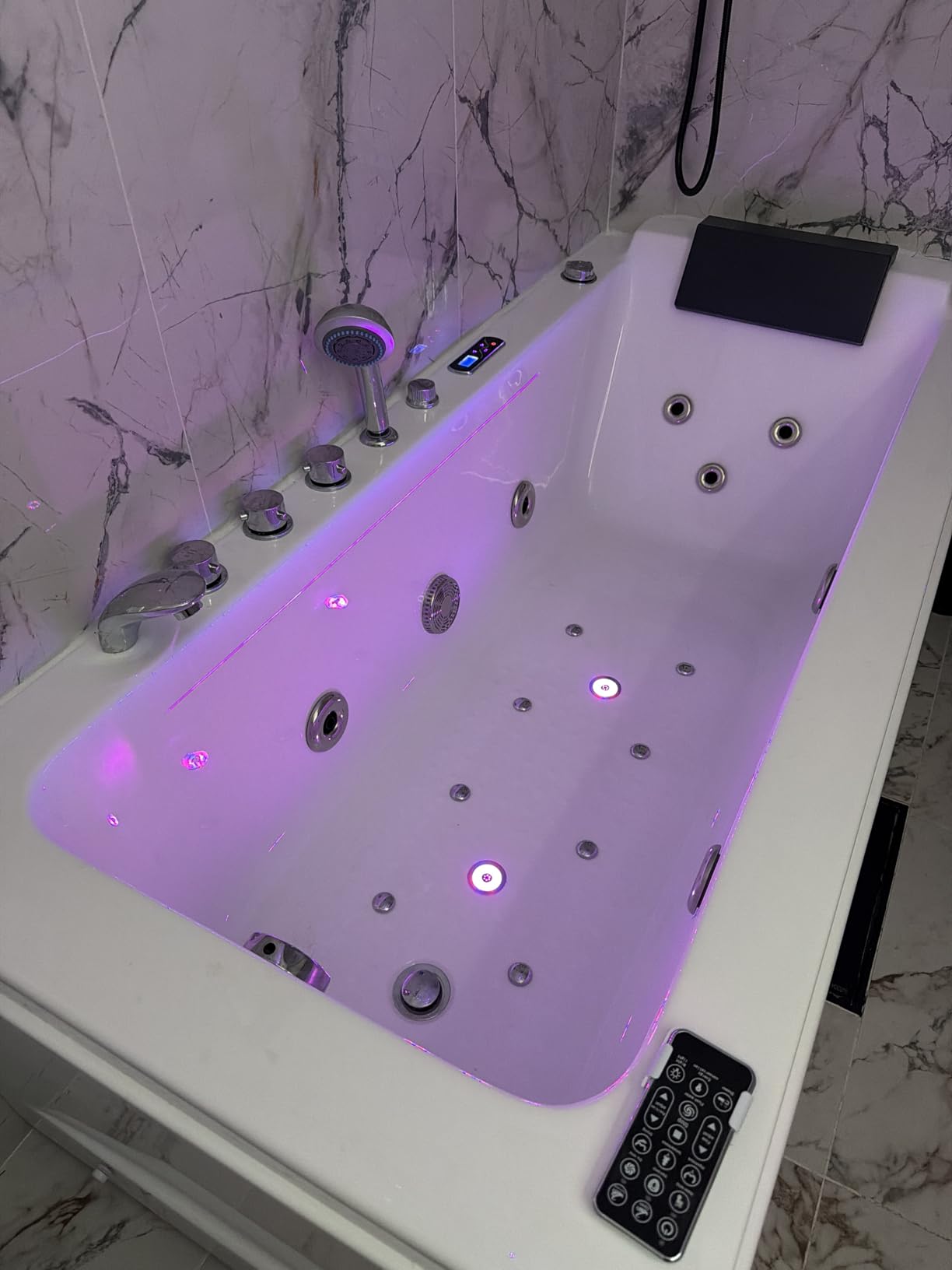 Empava Acrylic Whirlpool Bathtub, 71