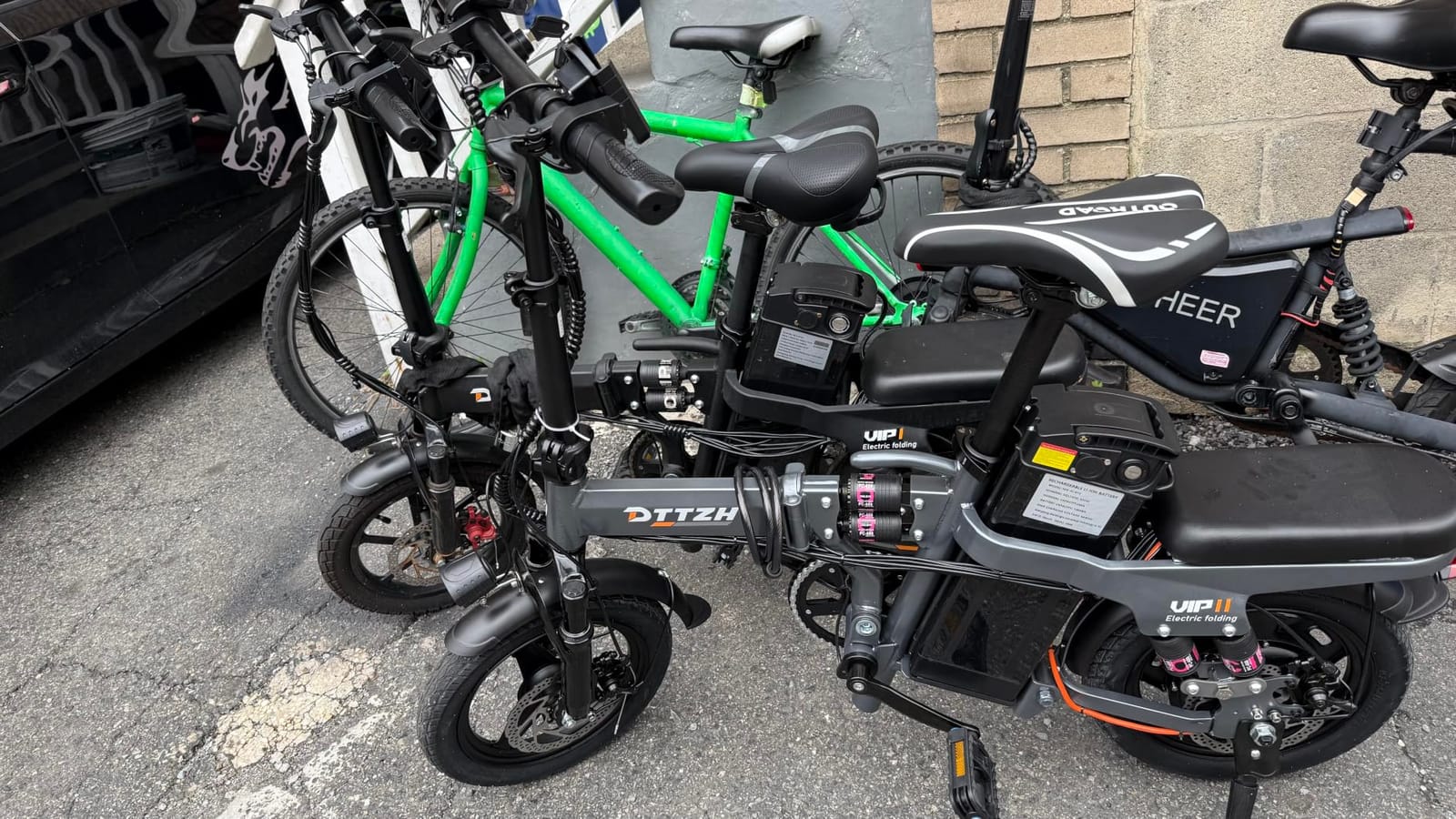 A12/A12S Foldable Ebike with Keyless Ignore, 2000/1000W, 52V 25Ah/48V 15Ah | Max 80-60 Miles Range 14