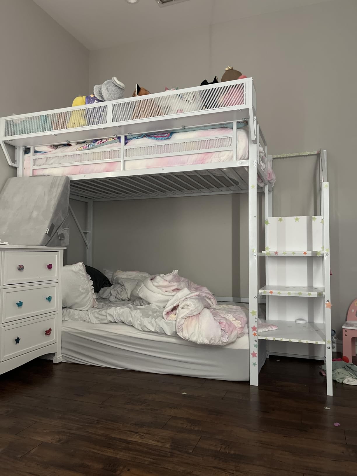 KEIKI Twin Size Metal Loft Bed Frame with Convertible Staircase, Built-in Storage Shelves & Wardrobe, Loft Bed with Solid Slats & Guardrail, No Box Spring Required, Easy Assembly, for Bedroom, White customer photo 2