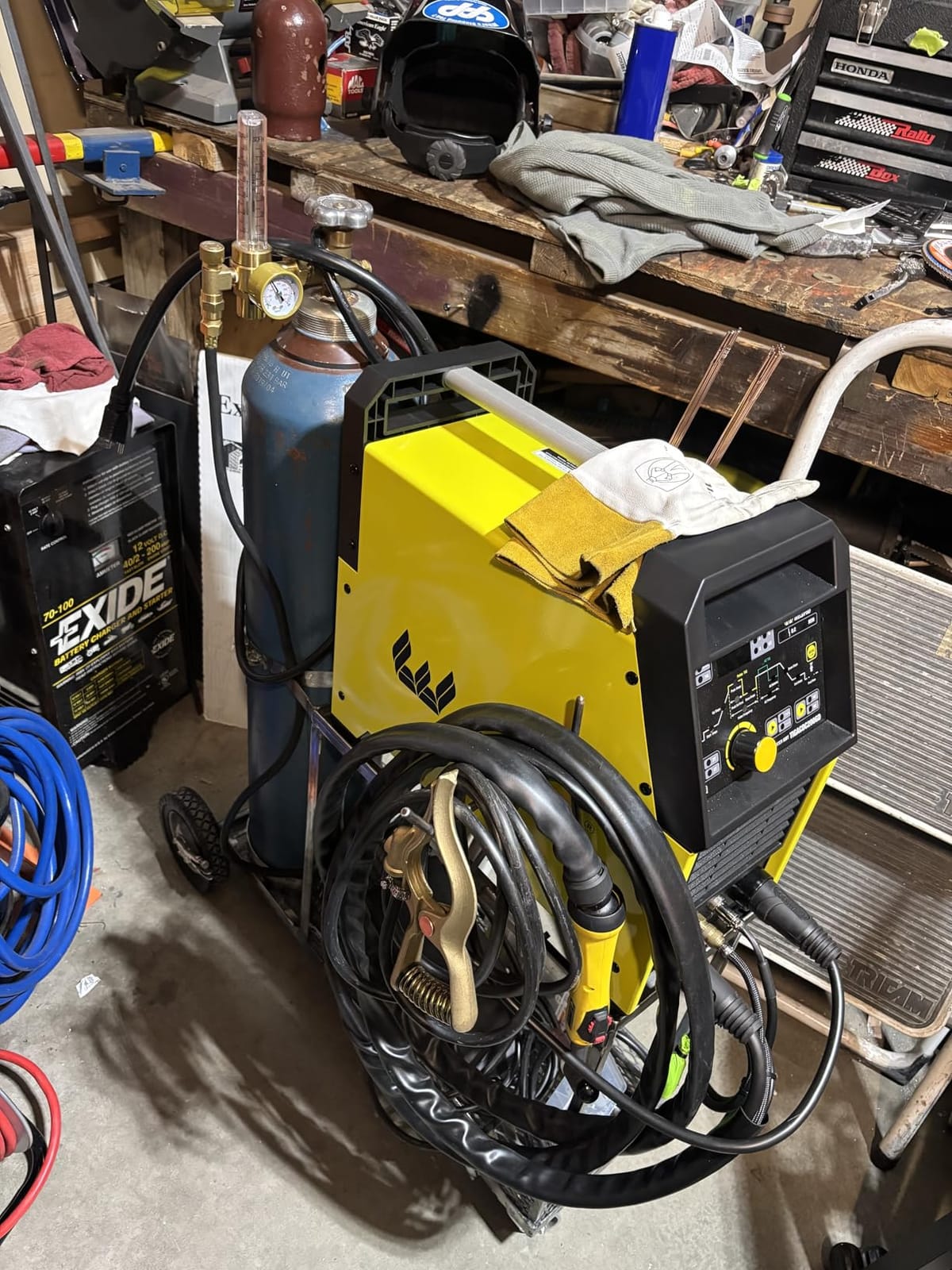 Weldpro 200A AC/DC TIG Welder with Pulse, 110V/220V Dual Voltage Aluminum TIG Welder, 5 in 1 Multiprocess Welding Machine with TIG Torch & Foot Pedal customer photo 2
