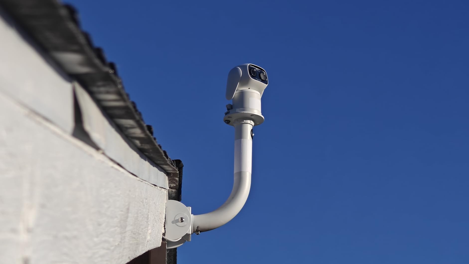 eufy Security Indoor/Outdoor Camera C31, IP66, Spotlight-Free Color Night Vision, 360° Pan & Tilt, AutoTracking, AI Human/Vehicle/Pet/Cry Detection, 24/7 Recording, Dual External Antennas (No Subscription) customer photo 1