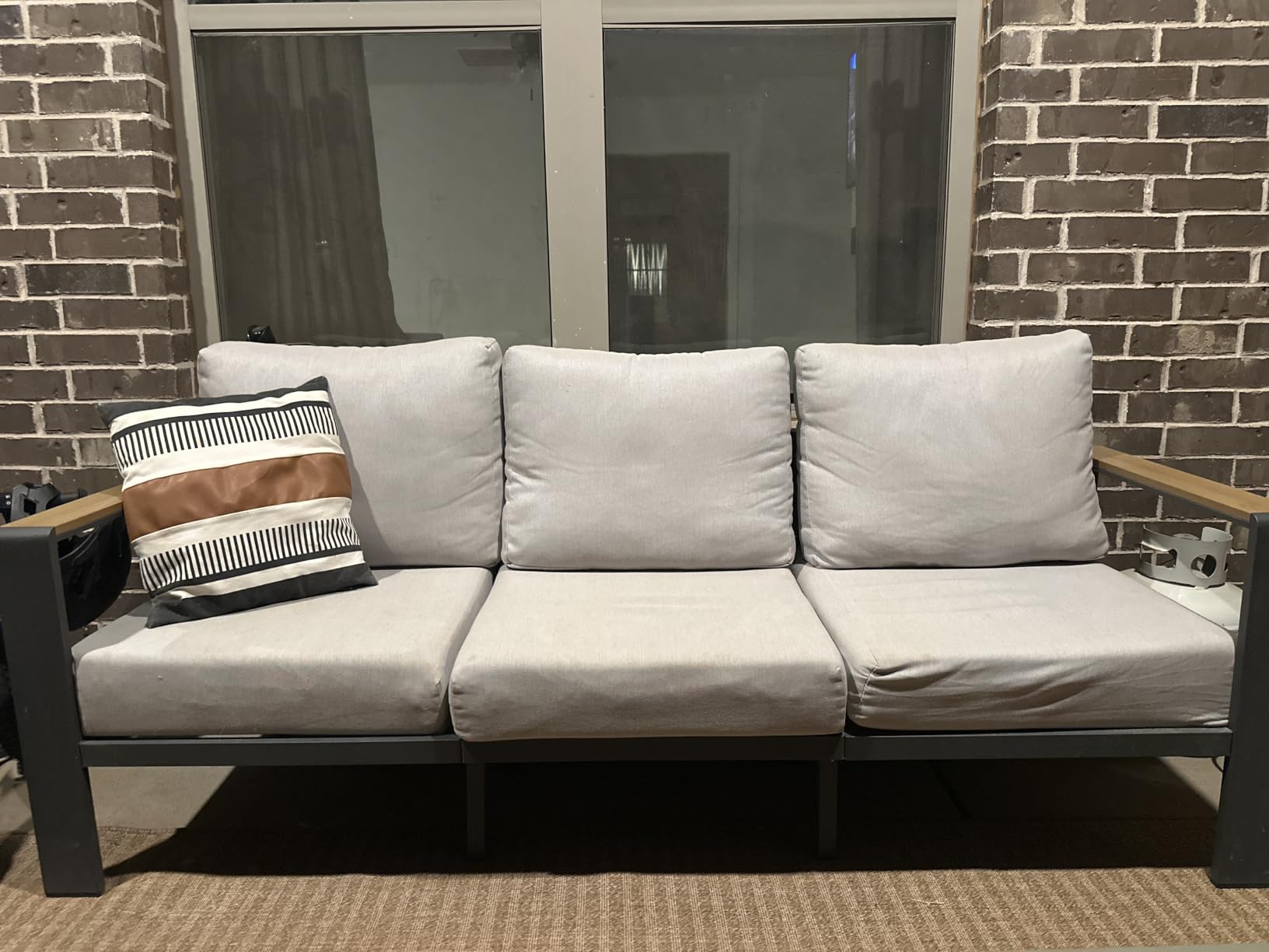 Aluminum Outdoor Patio Furniture Set with Coffee Table, 4 Piece Patio Conversation Sets with Washable Thick Cushions, Outdoor Sectional Furniture Set for Porch, Balcony, Deck, Silver customer photo 1