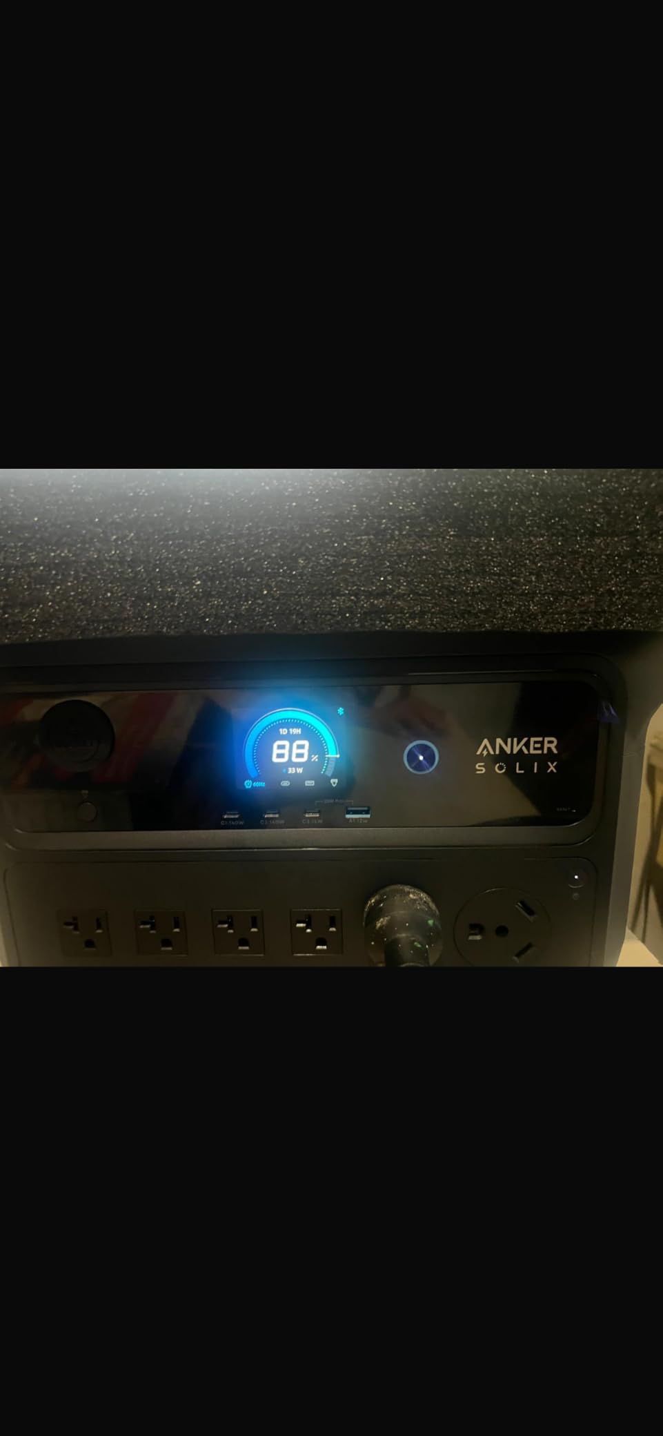 Anker SOLIX C2000 Gen 2 Portable Power Station, 2,400W (Peak 4,000W) Solar Generator, Full Charge in 58 Min, 2048wh LiFePO4 Battery for Home Backup, Power Outages, and Camping (Optional Solar Panel) customer photo 1