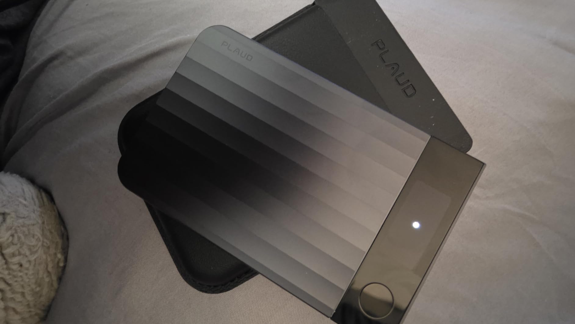 Plaud Note Pro AI Voice Recorder Transcribe & Summarize for Meetings Calls customer photo 1