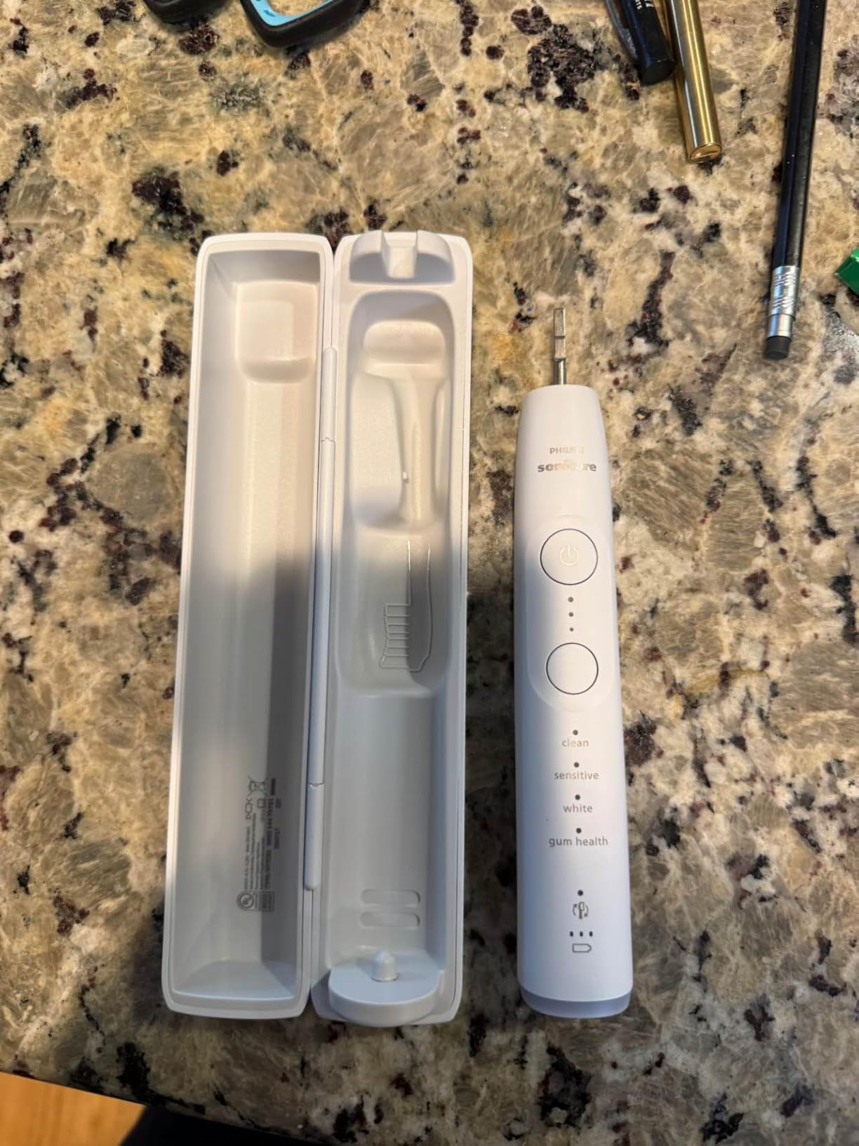 Philips Sonicare 7300 Series Electric Toothbrush - Next-Generation Sonicare Technology, Pressure Sensor, 12 Brushing Settings, SmarTimer, BrushPacer, 21-Day Runtime, Travel Case, White, HX7420/07 customer photo 2