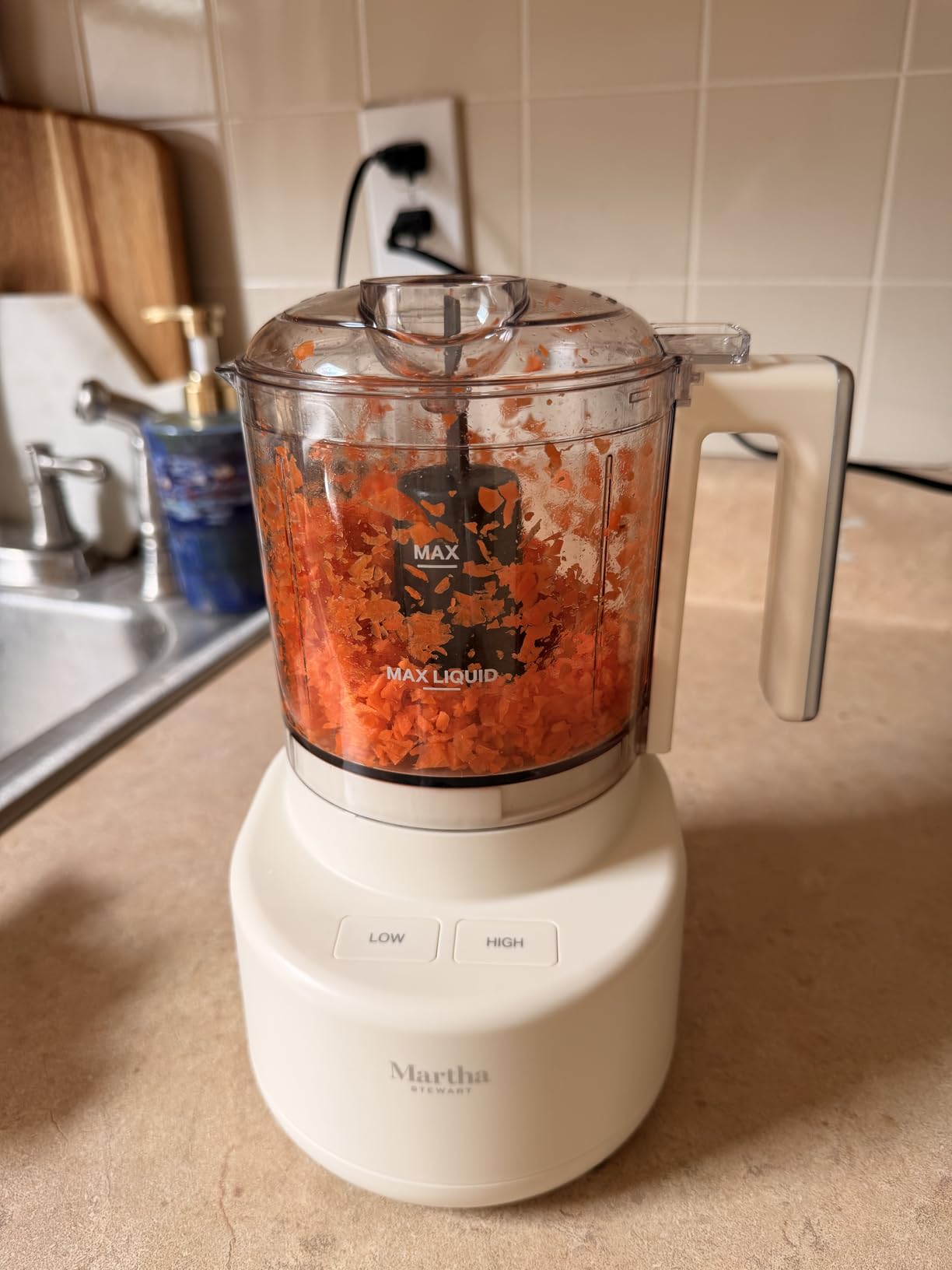 Hamilton Beach 3 Cup Electric Vegetable Chopper & Mini Food Processor, Gray customer photo 2