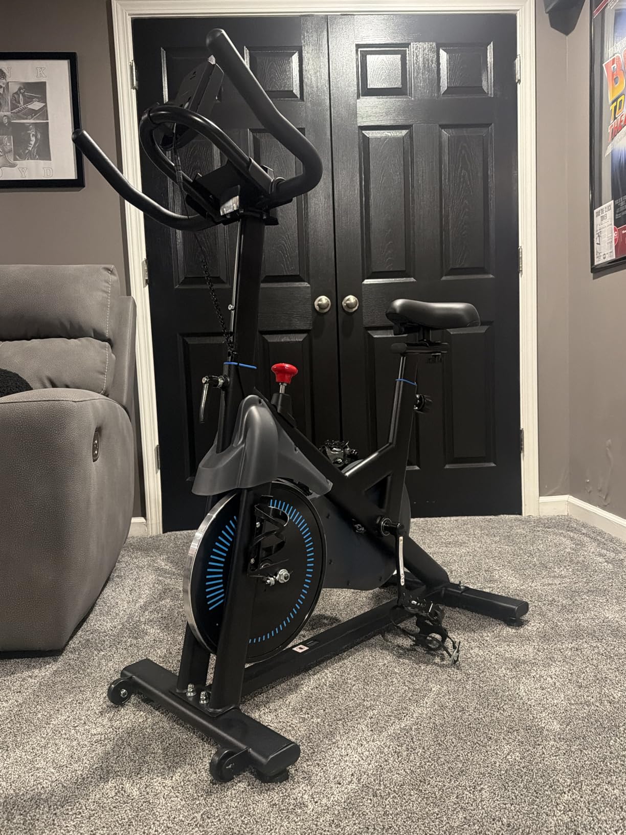 Exercise Bike, Wenoker Magnetic Stationary Bike for Home App Sync Indoor Bike with Adjustable Seat and Handlebar, Transport Wheels and Fitness Courses for Weight Loss customer photo 1