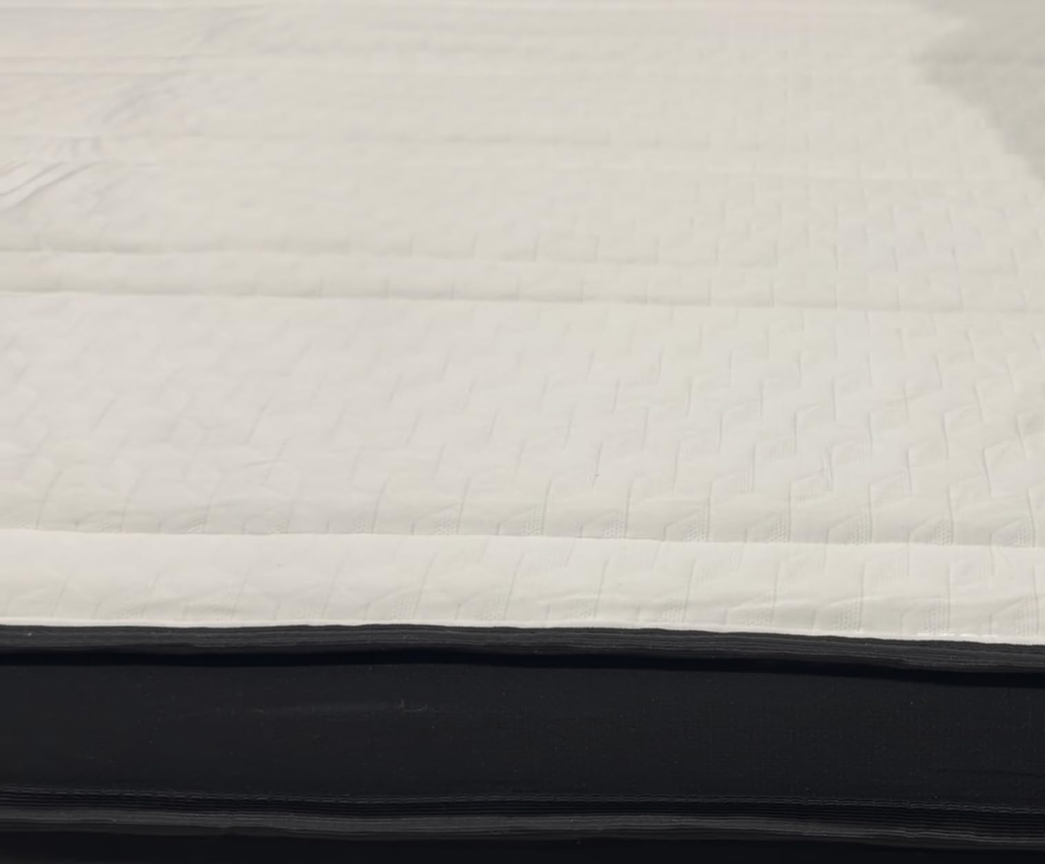 Novilla King Mattress 14 Inch, Cooling Hybrid Mattress with Upgraded Coils | Gel Memory Foam, Enhanced Support, Motion Isolation, Pressure Relief, CertiPUR-US Certified Mattress in a Box customer photo 1