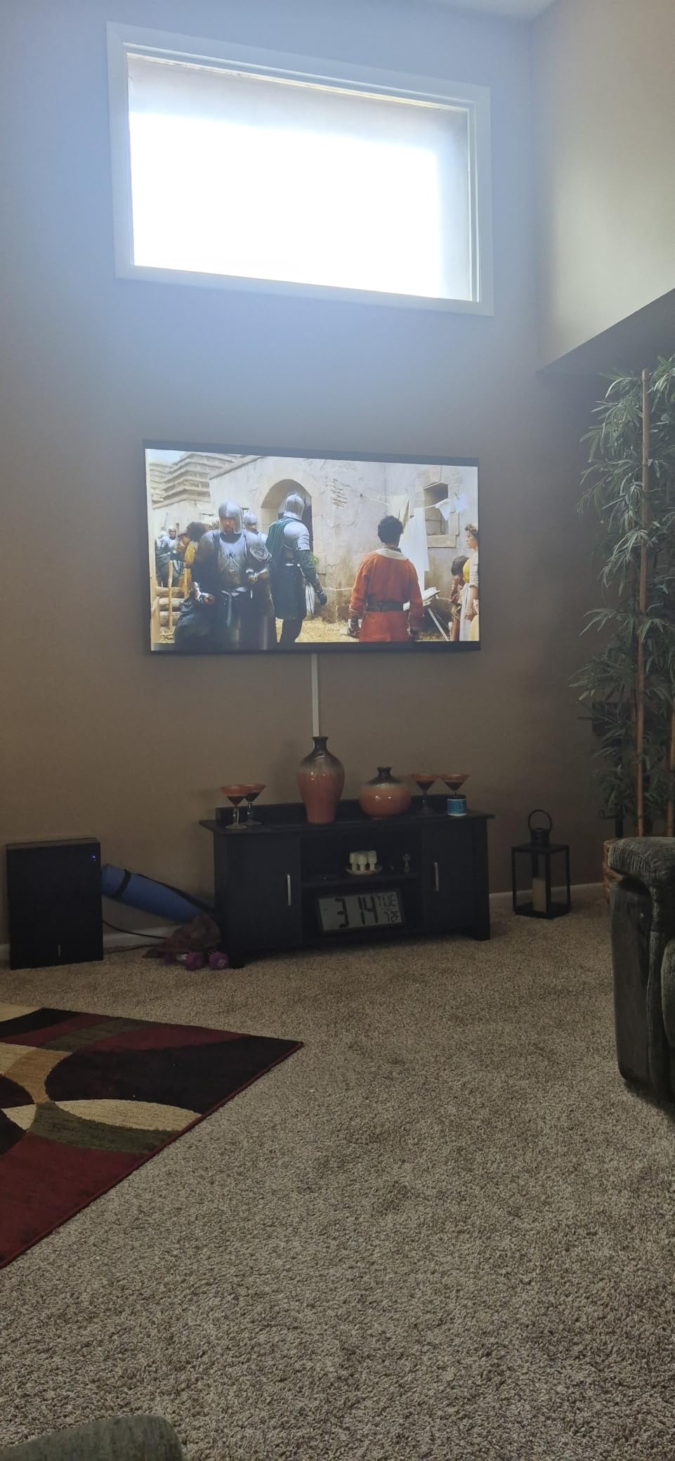 Samsung 43-Inch Class U8000H Series Crystal UHD, 4K, Smart TV, 2026 Model | Samsung Vision AI Companion, Crystal Processor 4K, Endless Free Content, Motion Xcelerator, Color Booster, 4K Upscaling customer photo 1