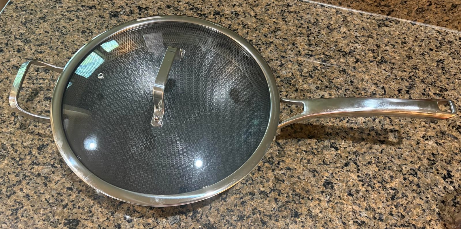 Wok Pan, 12 Inch Hybrid Wok with Lid, Stainless Steel Woks & Stir-fry Pans Nonstick, Dishwasher Safe, PFOA Free, Compatible with All Cooktops customer photo 1