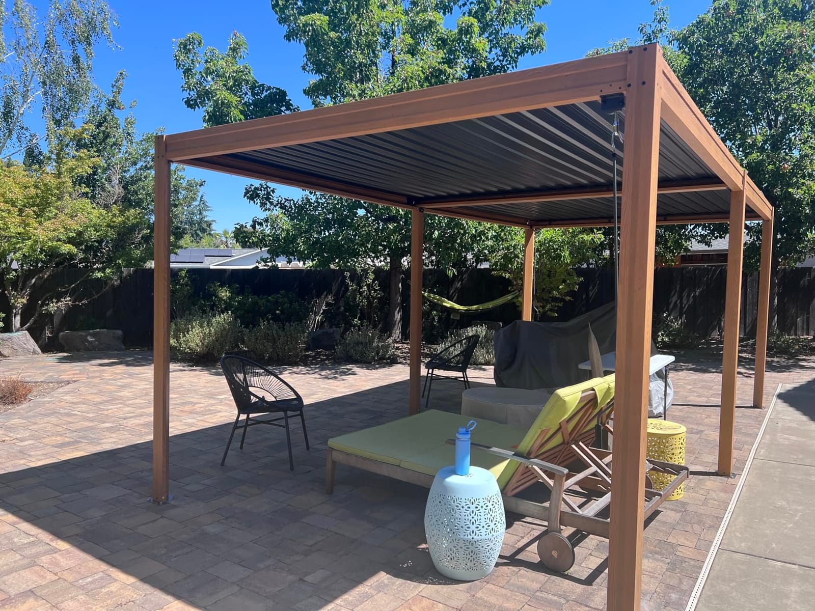 Domi Louvered Pergola 10x16, Outdoor Metal Pergola, Espresso Brown | Adjustable Roof and Built-in Drainage System, for Patio, Backyard, Deck customer photo 1